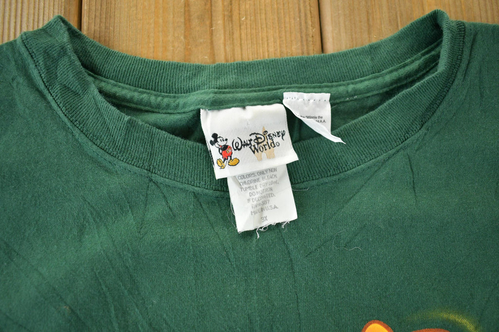 Vintage 1990s Walt Disney World Tigger Graphic T Shirt