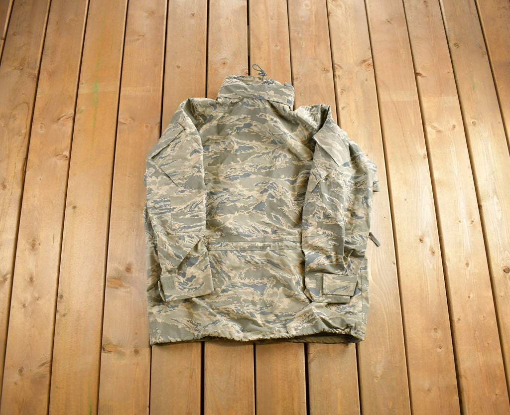 Vintage Y2K Gore Seam Military Digital Camo jacket