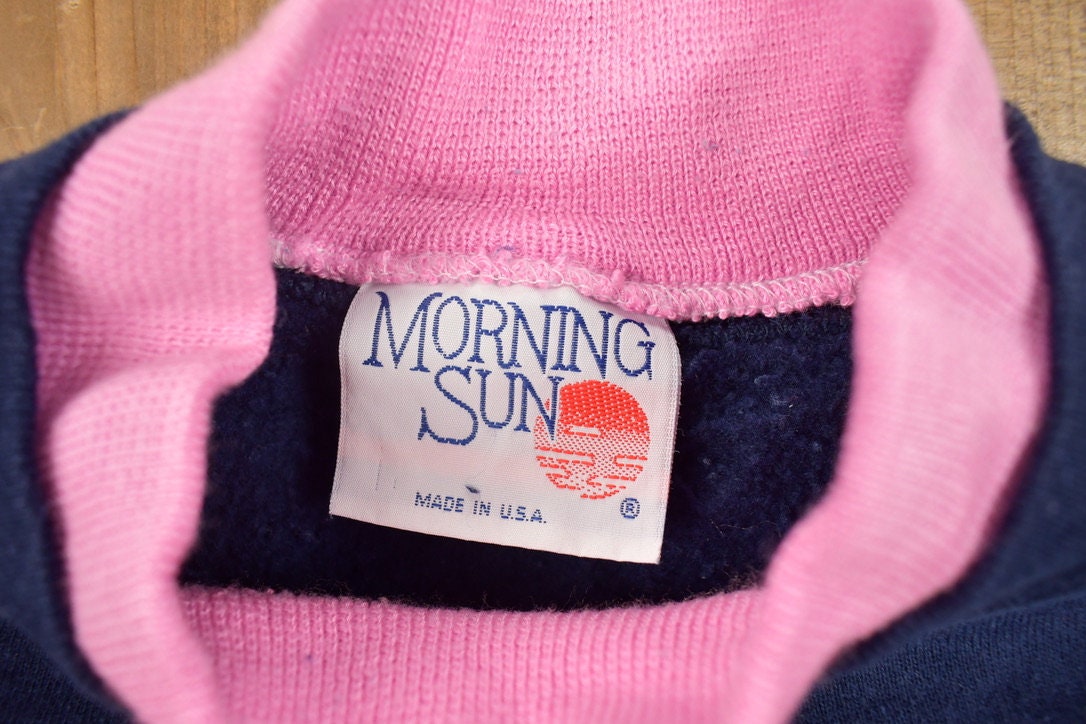 Vintage 1990s morning Sun Birds Cute Crewneck Sweater