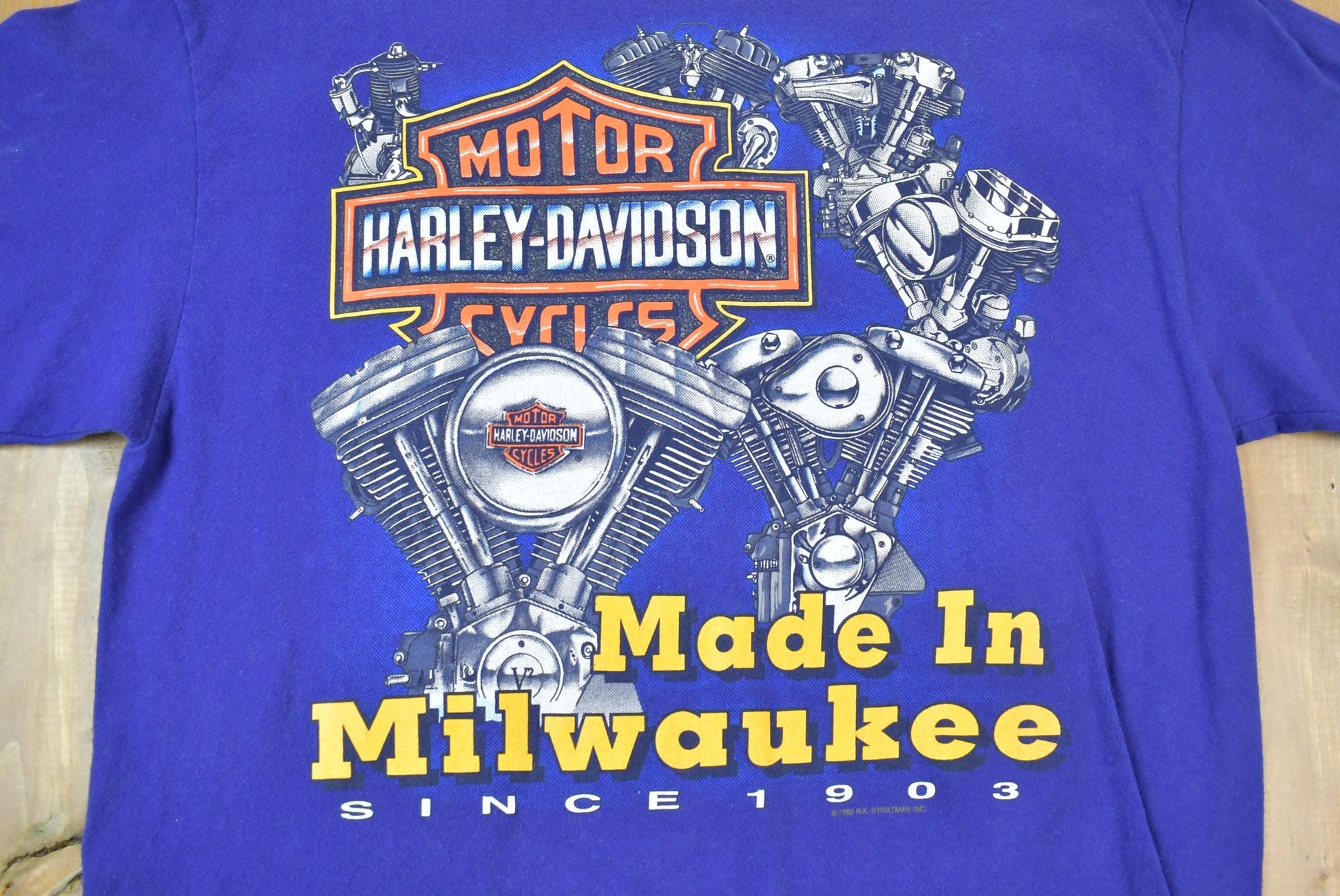 Vintage 1992 Made In Milwaukee Harley Davidson Motorcycles Graphic T-Shirt