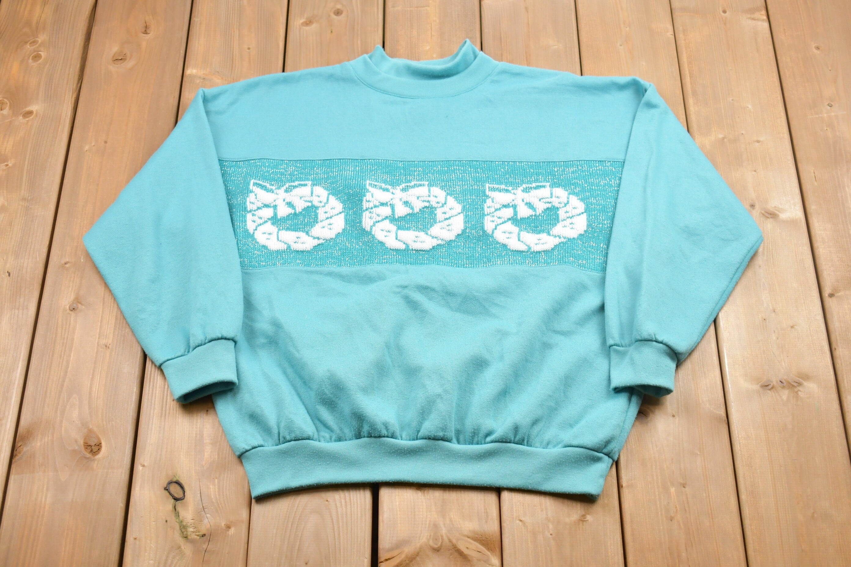 Vintage 1990s Pebble Court Christmas Reeth Crewneck Sweatshirt