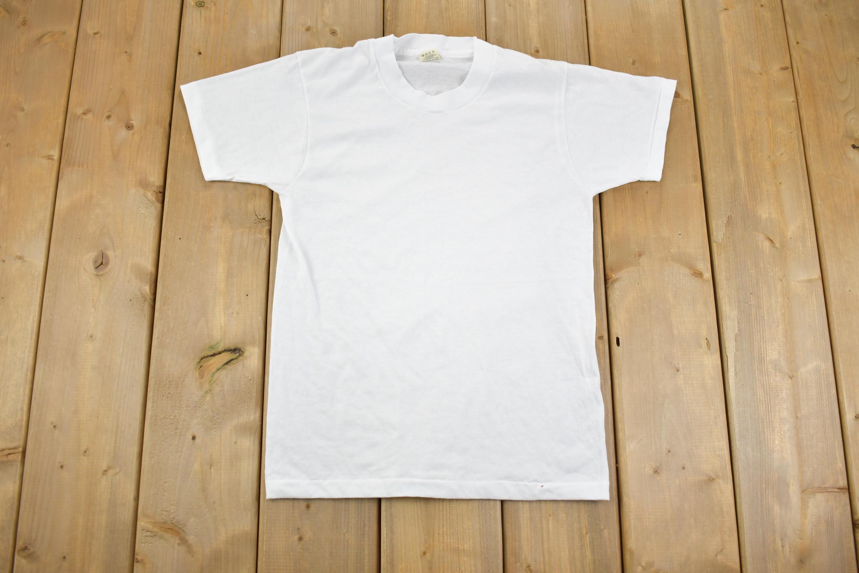 Vintage 1980s Screen Stars Simple Long Fit White T Shirt /