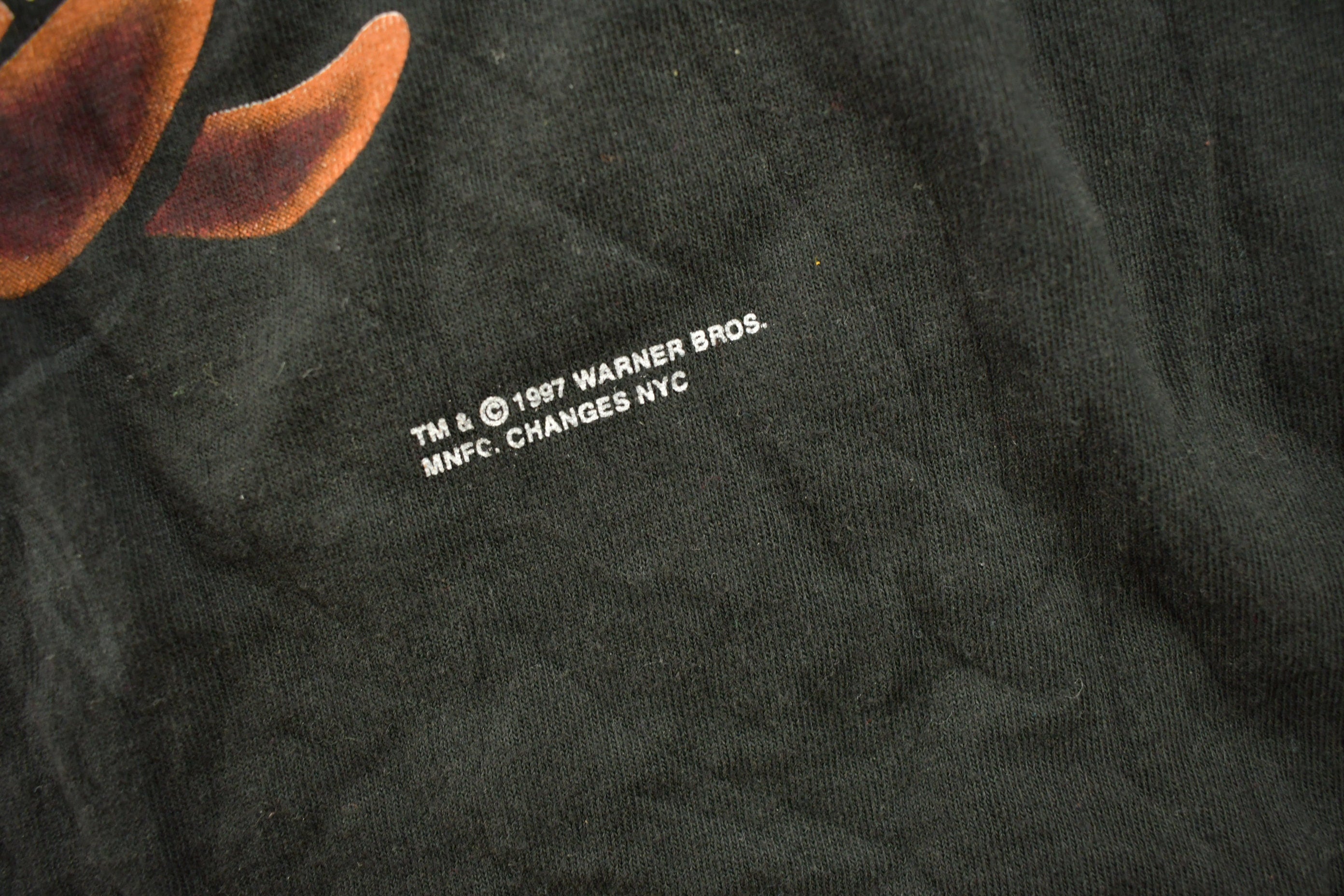 Vintage 1997 Samurai Taz Looney Tunes Cartoon T-Shirt