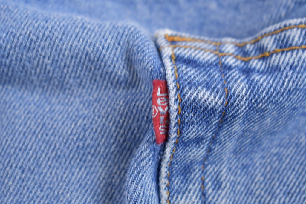 Vintage 1990s Levi's 505 Red Tab Jeans Size 34 x 28.5