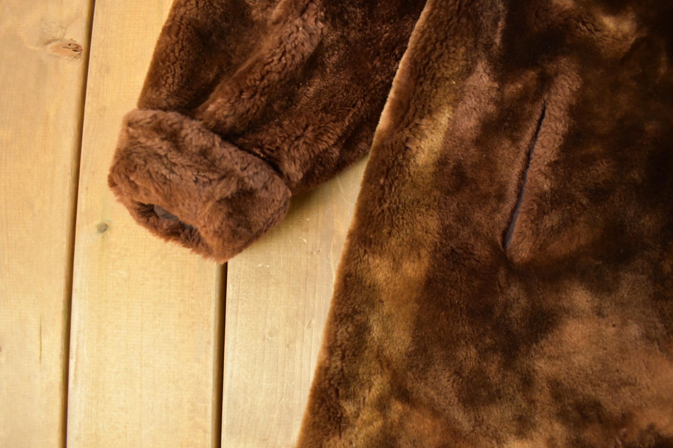 Vintage 1970s Albrecht Furs Full Length Brown Shearling Fur Coat Adult M