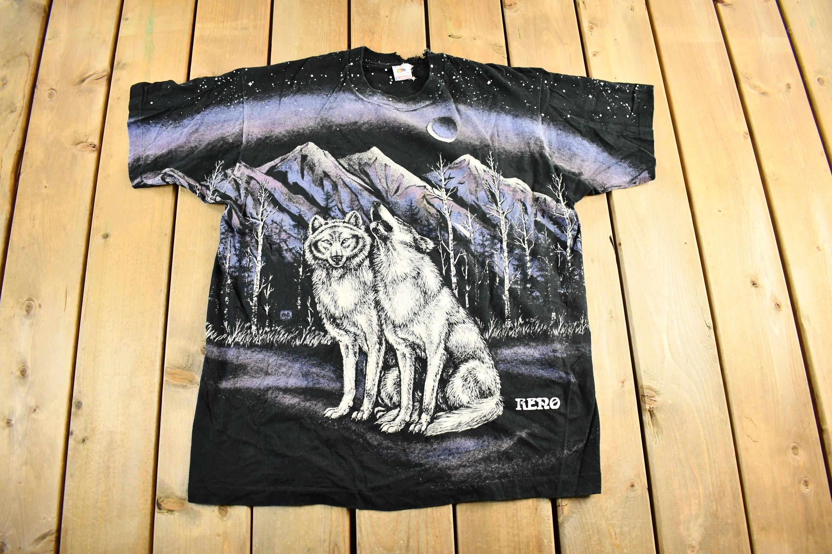 Vintage 1990s Wolf Theme All Over Print Graphic T-Shirt Men's XL