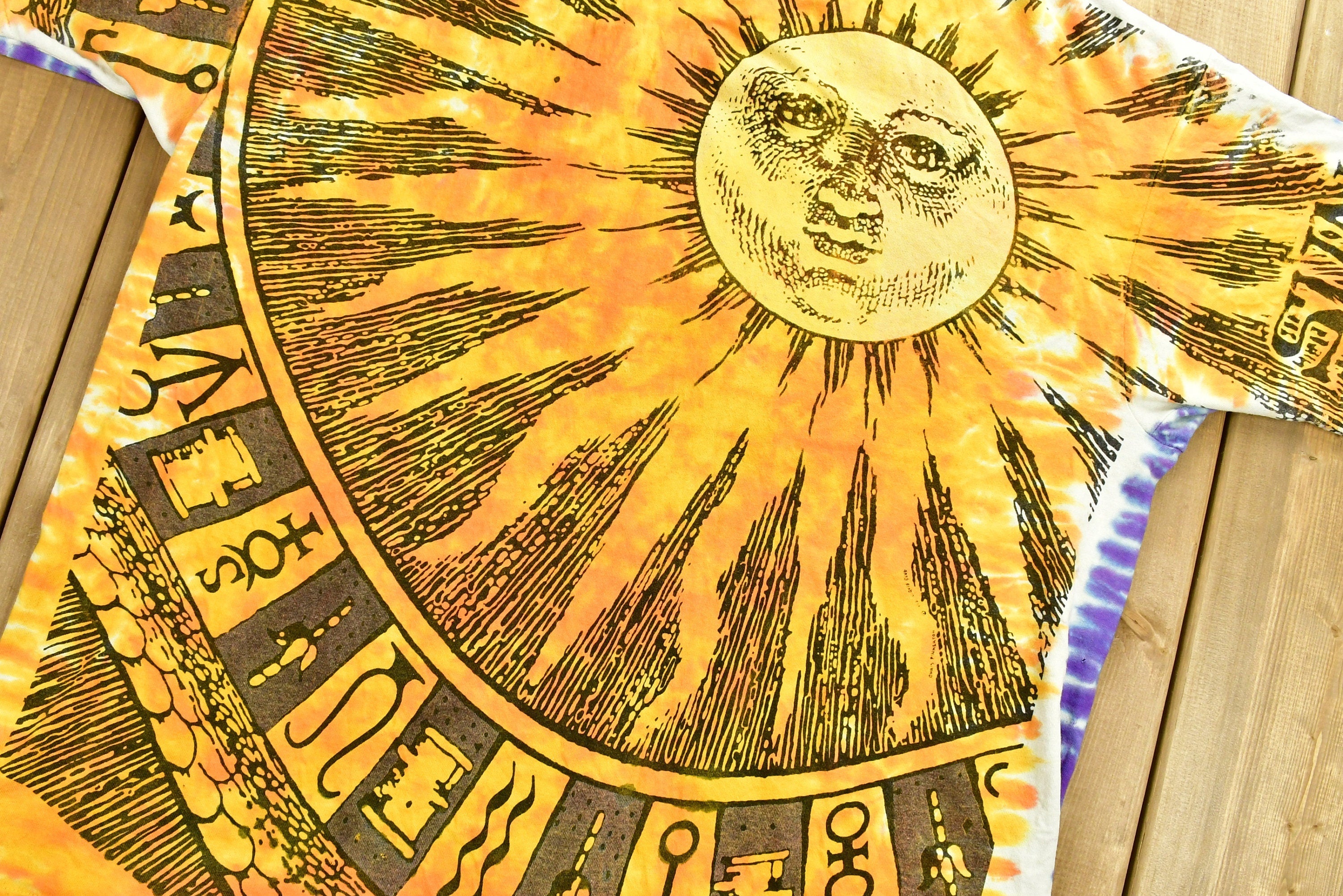 Vintage 1992 Liquid Blue Sun & Moon T Shirt