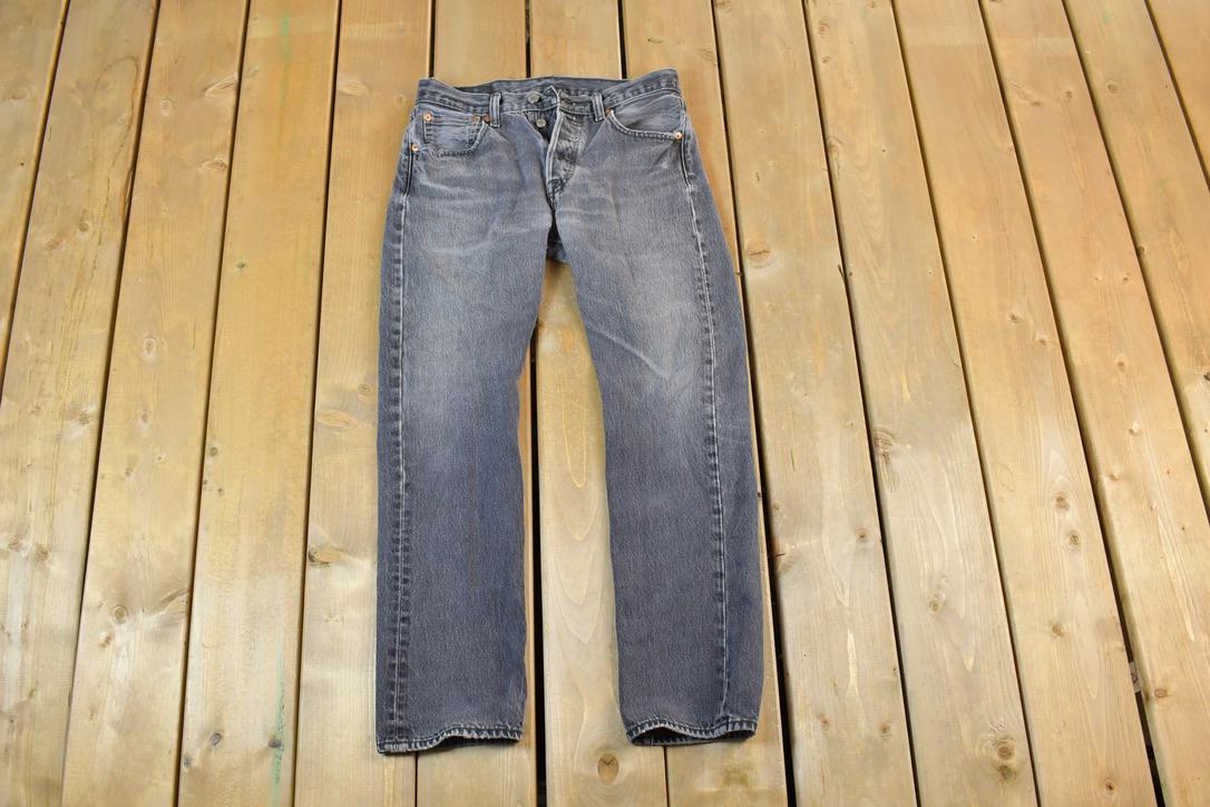 Vintage 1990s Levi Strauss 501 Red Tab Light Wash Black Denim Jeans Size 30 x 30