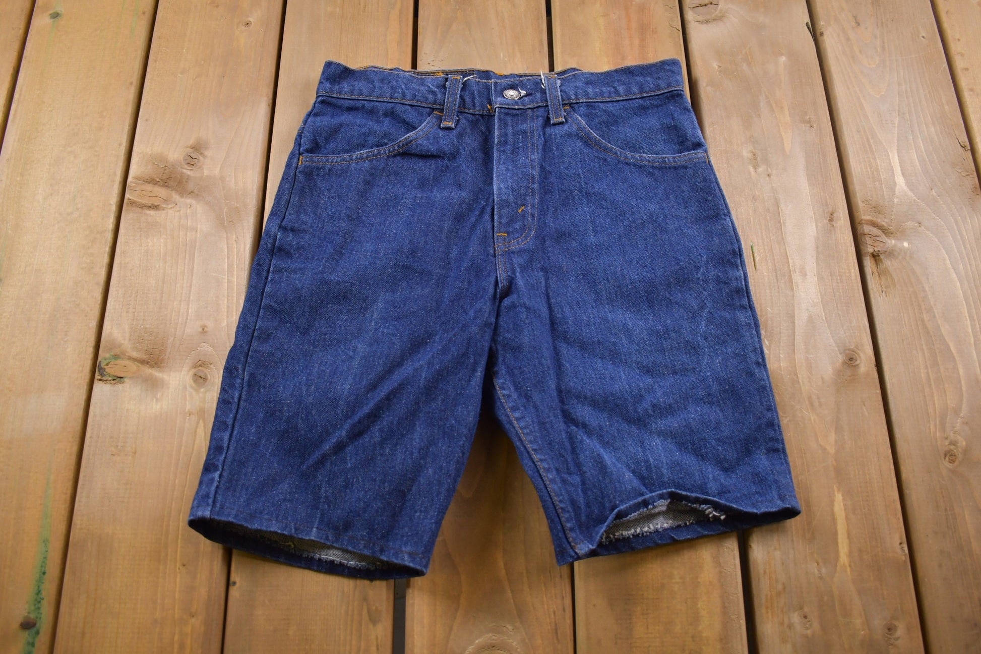 Vintage 1980s Levi's Jean Orange Tab Shorts 29 x 9