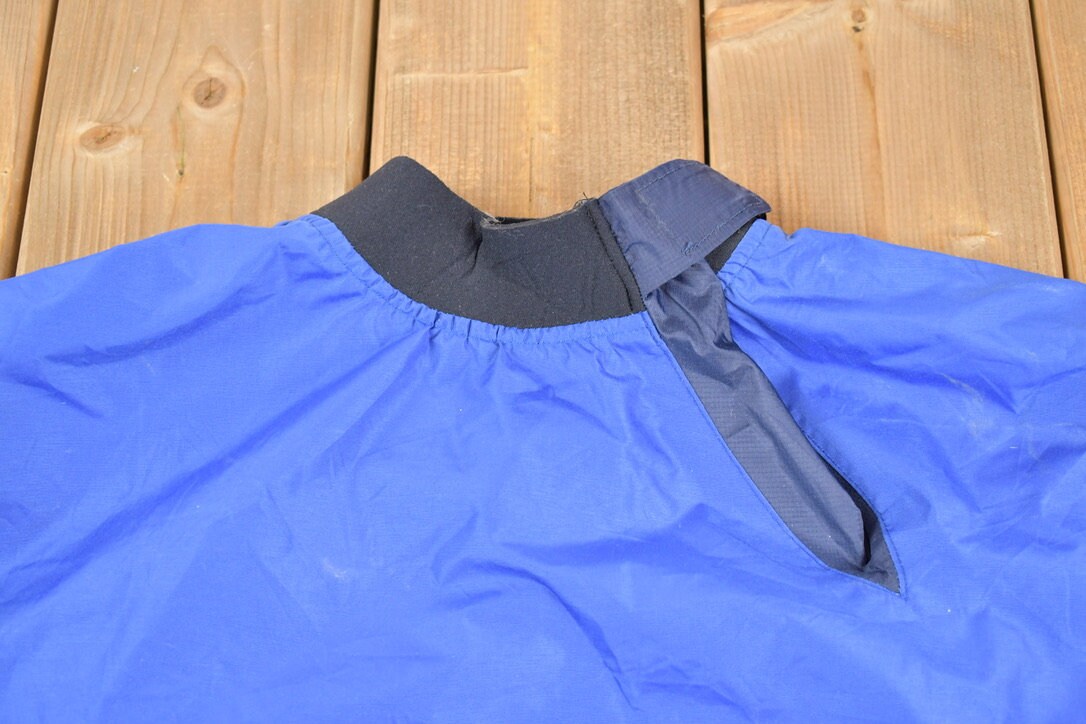 Vintage 1990s MTI Adventure Wear Technical Pullover / 90s Crewneck / Tech Wear / Nylon / 80s / 90s / Streetwear / Vintage MTI