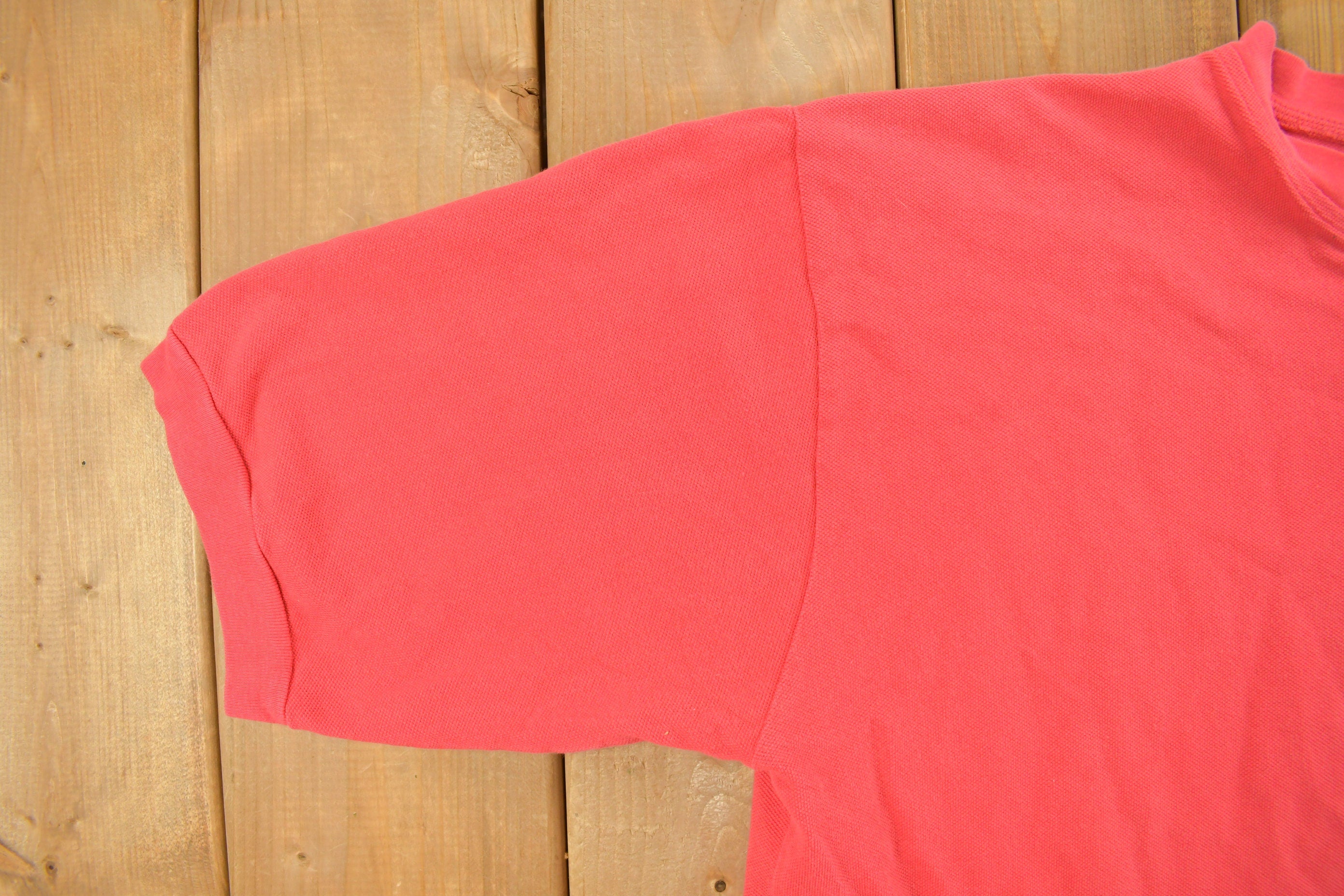 Vintage 1990s Acme Clothing Looney Tunes Embroidered Polo T-Shirt