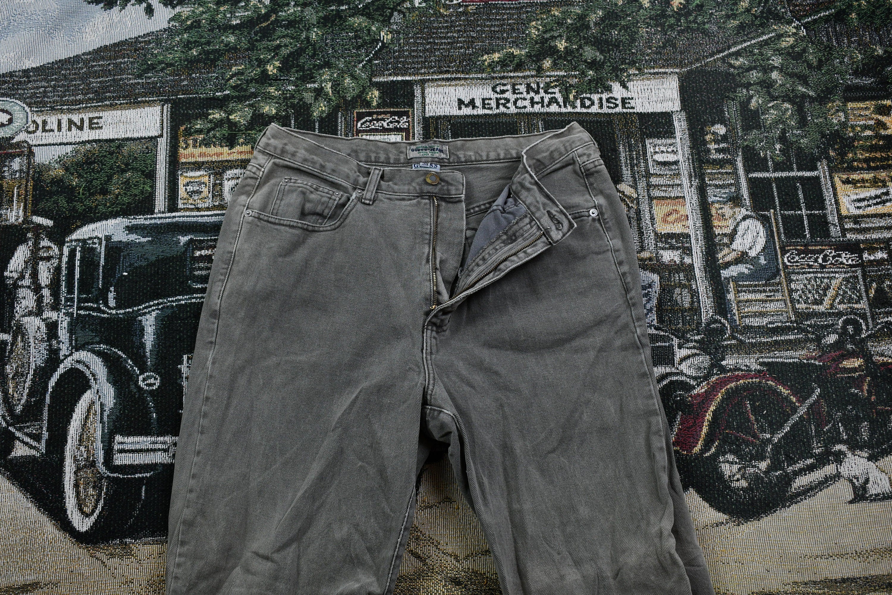 Vintage 1990s Grey Faded Guess Jeans Size 34