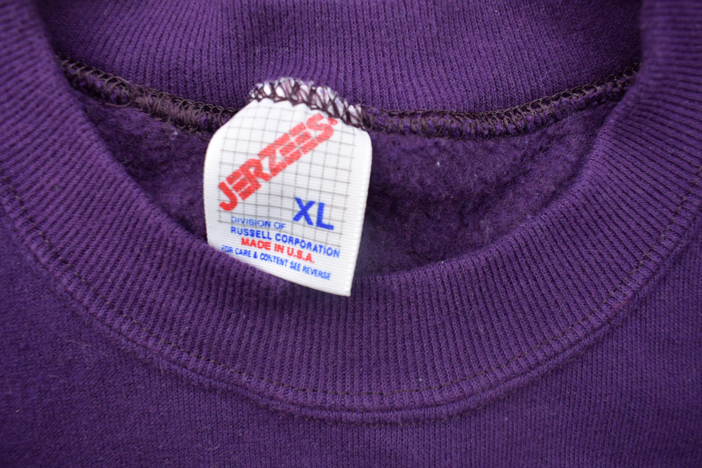 Vintage 1990s Jerzees Blank Crewneck Sweatshirt