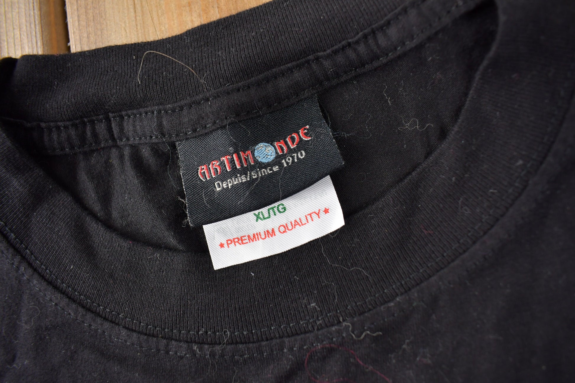 Vintage 2001 Pink Floyd Dark Side Of The Moon Graphic Band T-Shirt Size XL