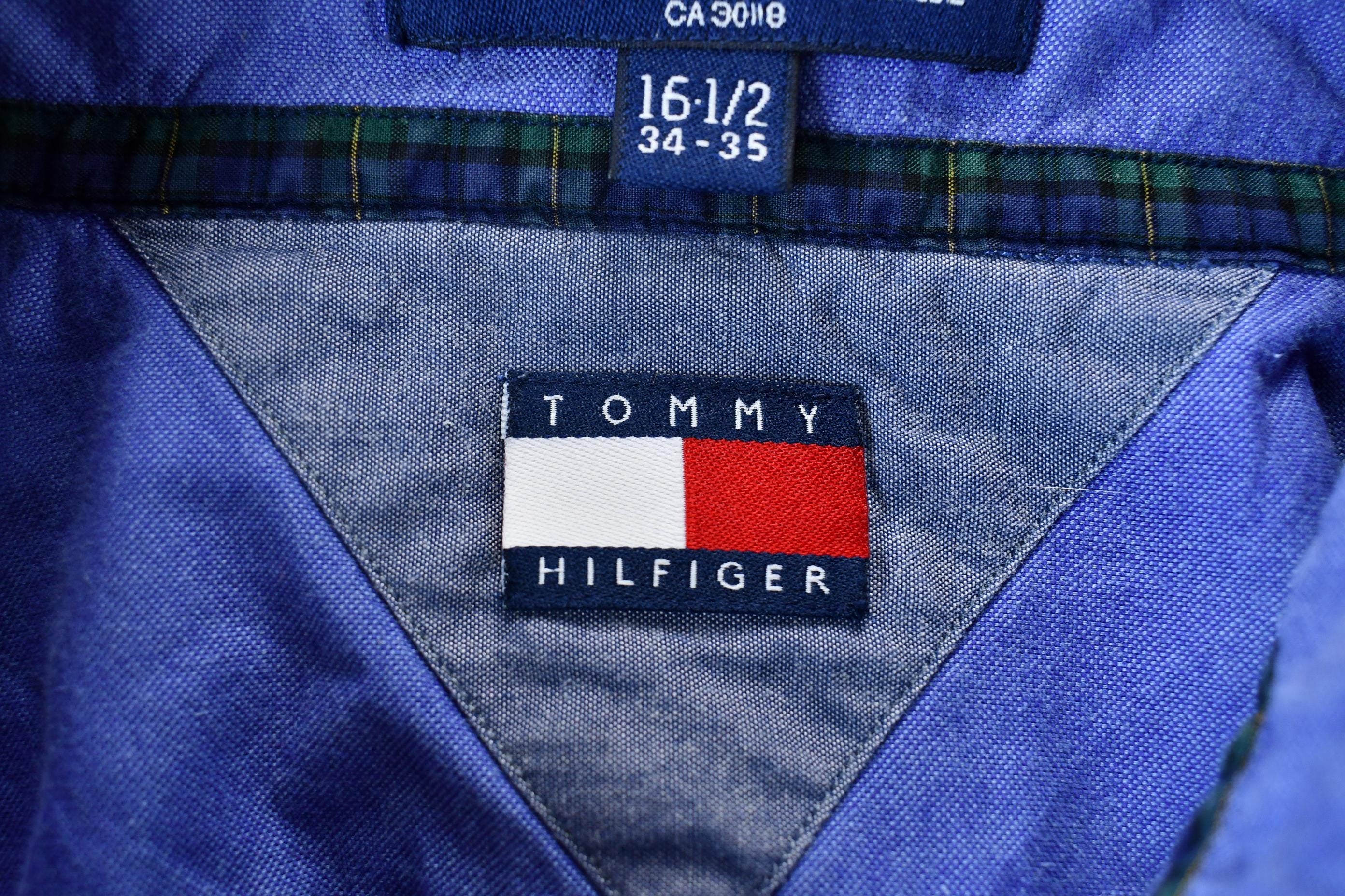 Vintage 1990s Chaps by Tommy Hilfiger Blue Blank Button Up Shirt