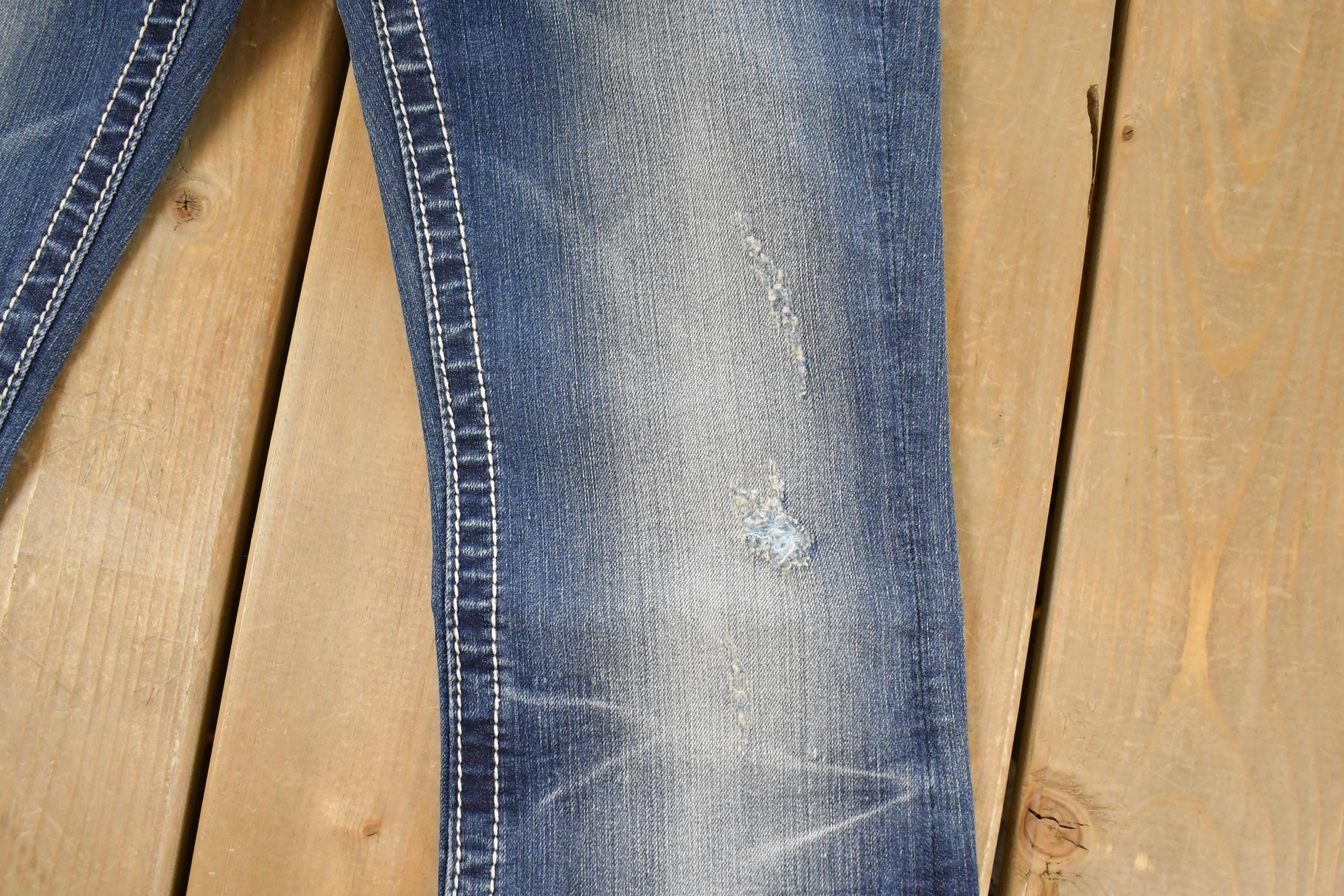 Vintage Deadstock Y2K Miss Me Bedazzled Low Rise Jeans Women's Size 26x31