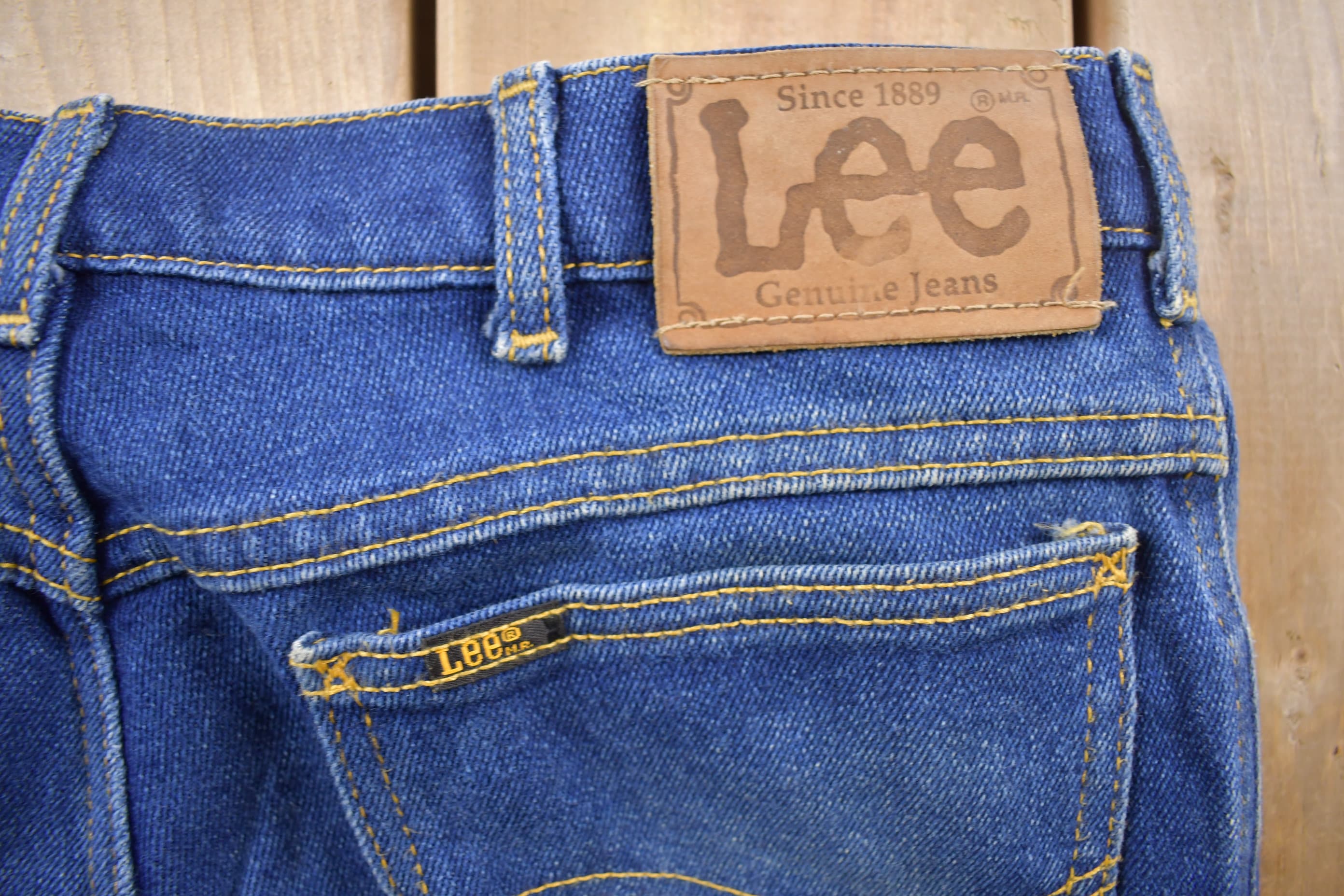 Vintage 1990s Lee Denim Blue Jeans Size 32 x 28