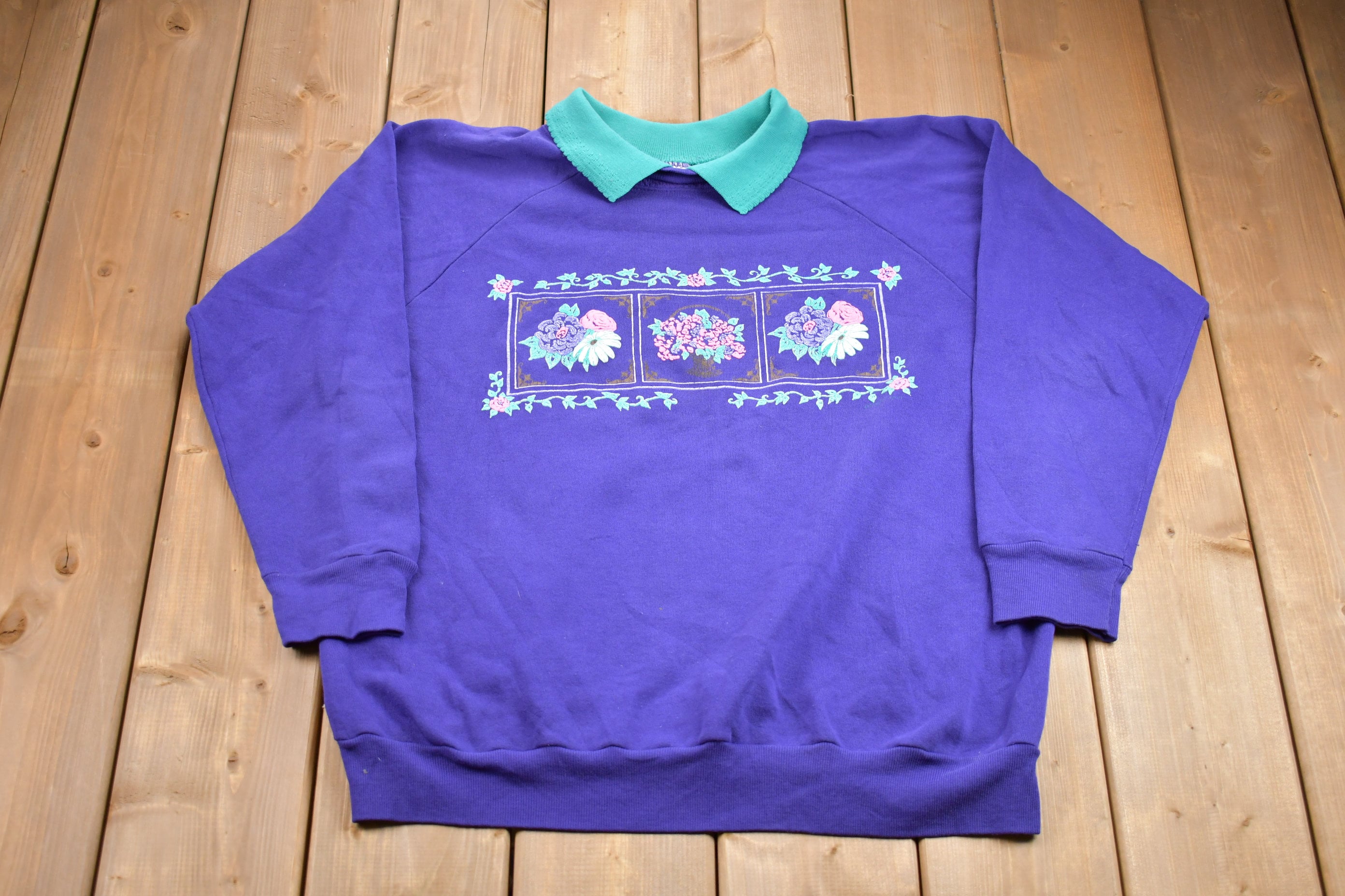 Vintage 1990s Gopher Sport Floral Graphic Collared Sweatshirt