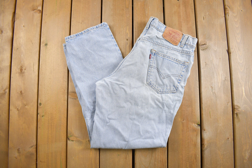 Vintage 1990s Levi's 550 Red Tab Jeans Size 34 x 31