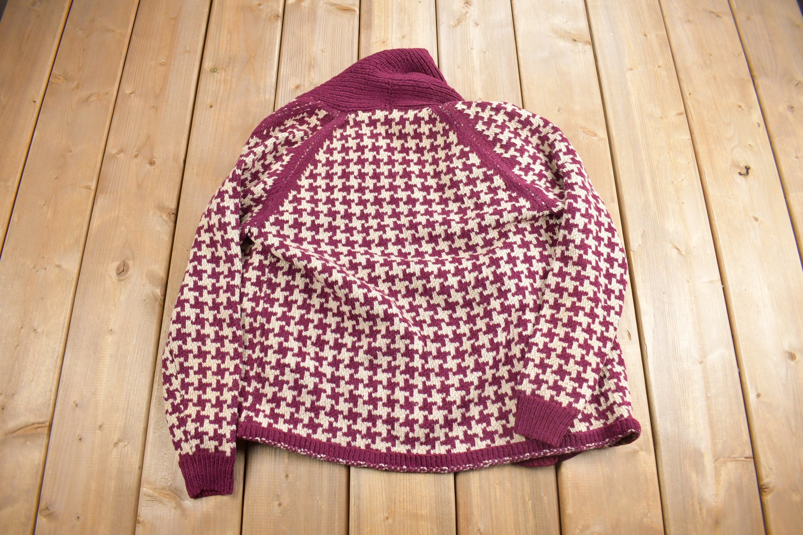 Vintage 1970s Houndstooth Shawl Collar Knit Cardigan Sweater