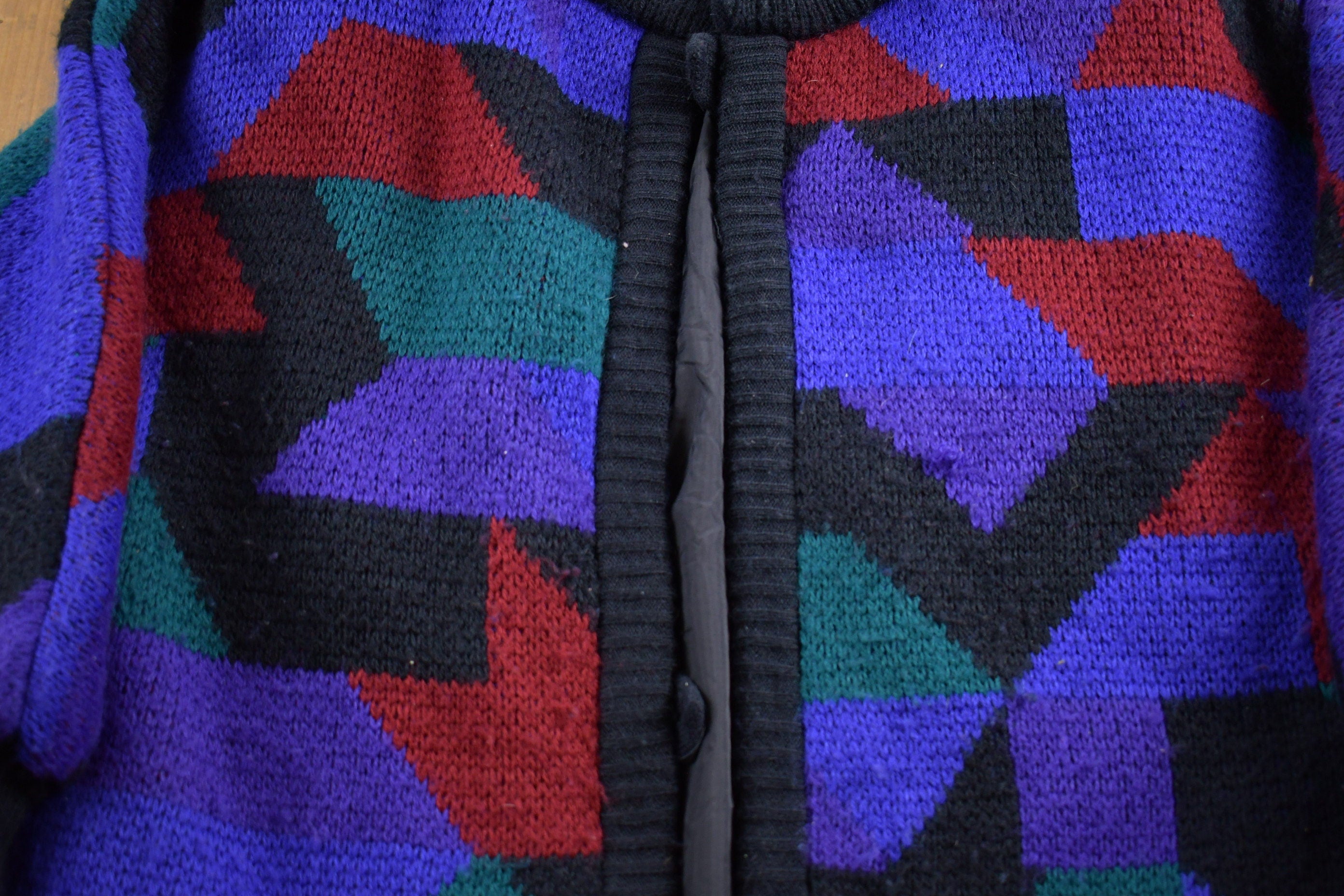 Vintage 1990s Townhouse Abstract Knitted Cardigan Sweater  All Over Pattern Abstract Pattern