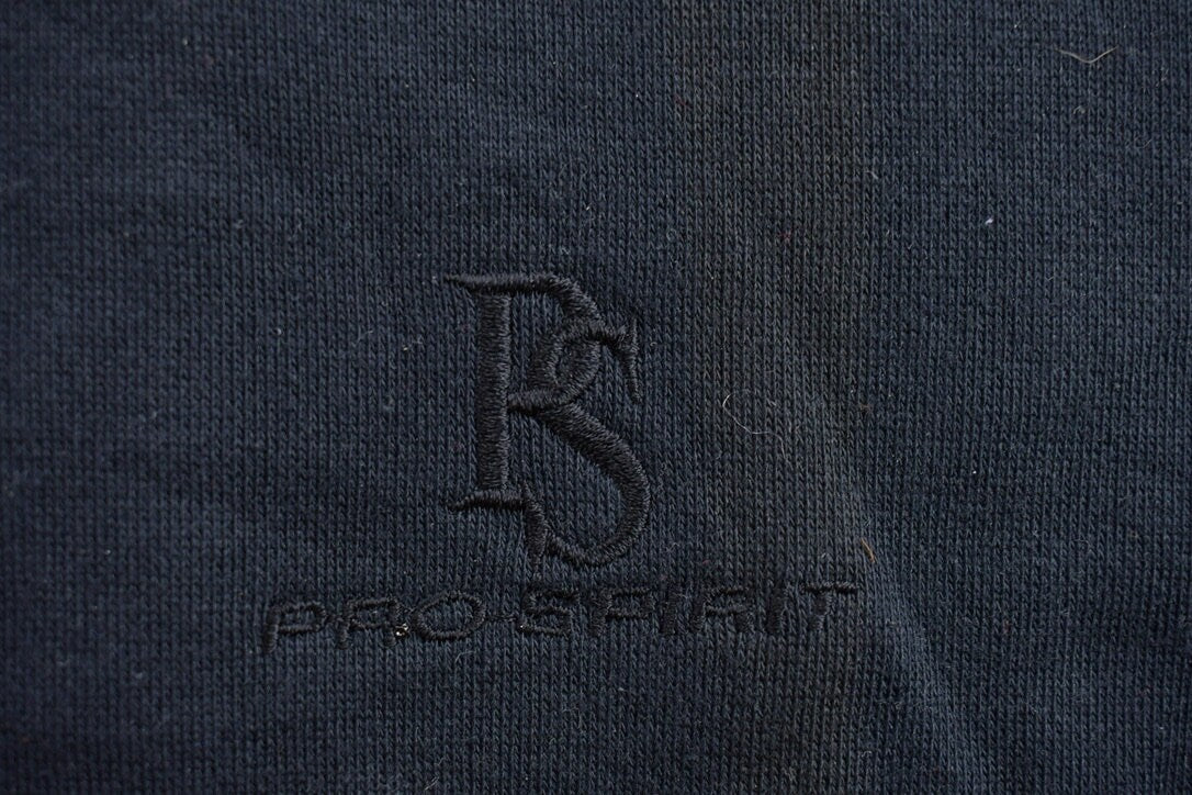 Vintage 1990s Pro Spirit Blank Black Crewneck Sweatshirt