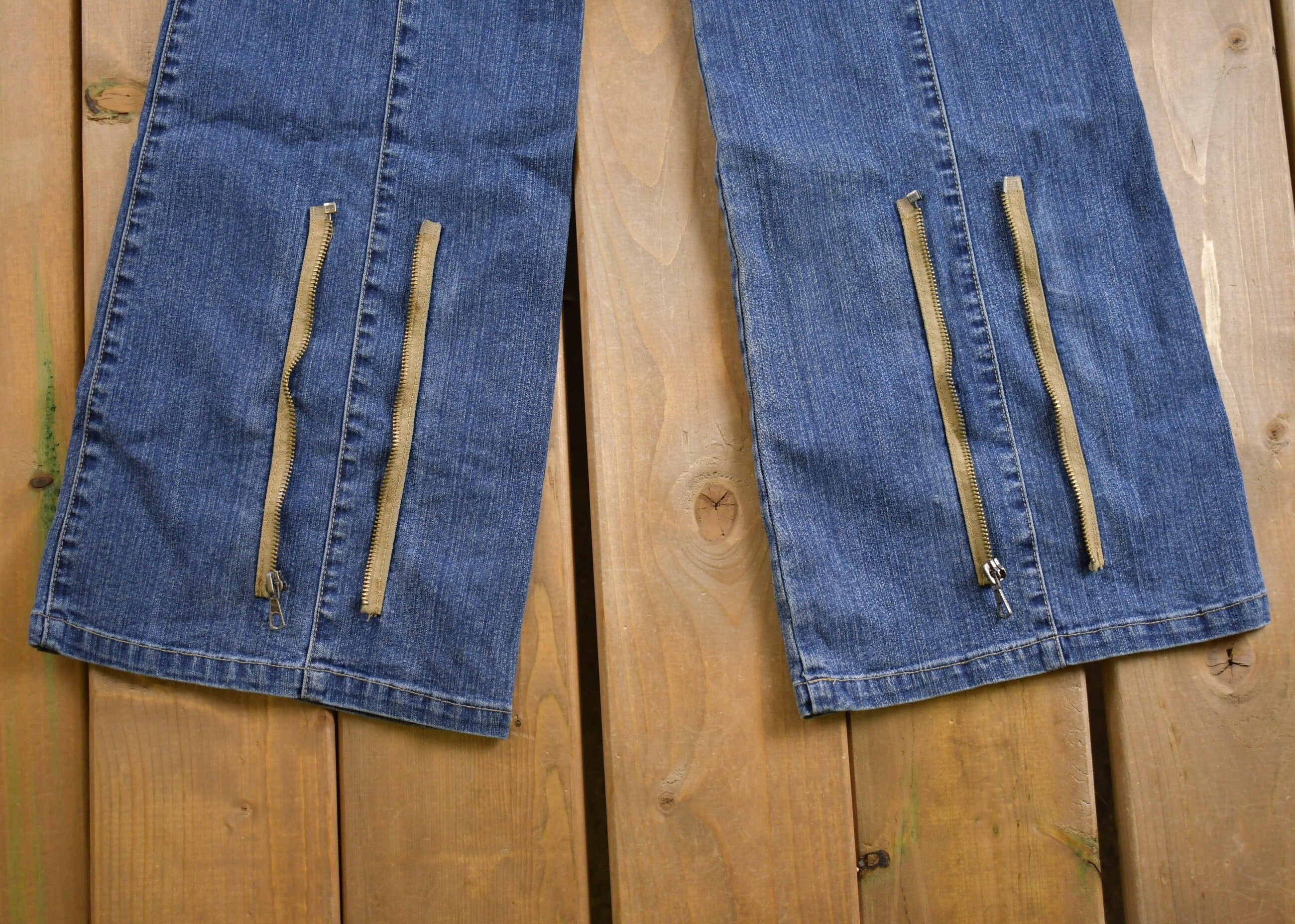 Vintage Deadstock Y2K Parasuco Flared Lowrise Cargo Jeans