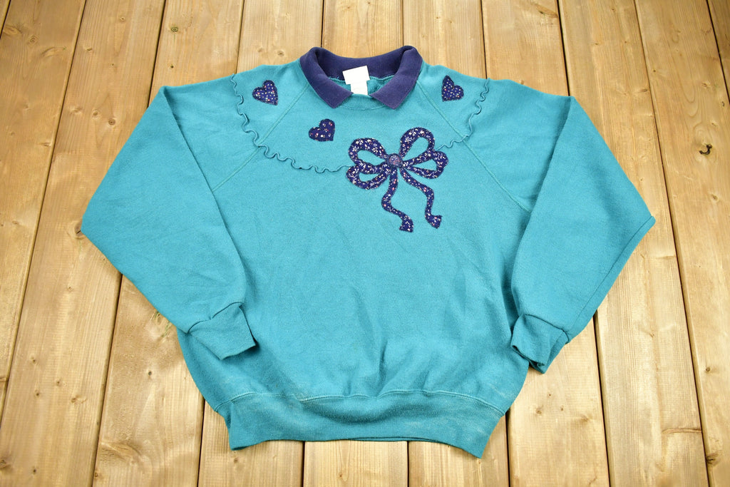 Vintage 1980s Embroidered Hearts Graphic Raglan Cut Crewneck