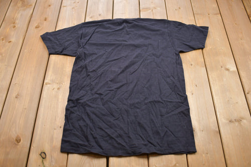 Vintage 1990s Disney Mickey Mouse Graphic T-Shirt