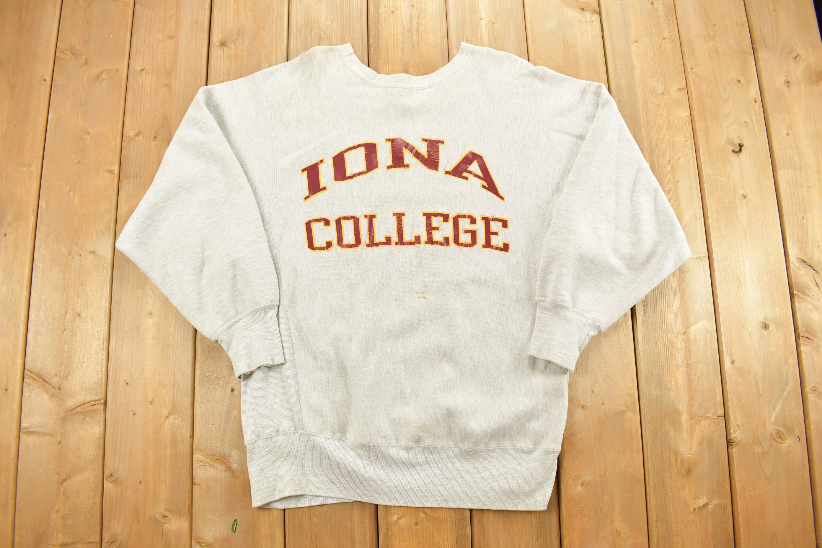 Vintage 1990s Iona College Champion Reverse Weave Crewneck