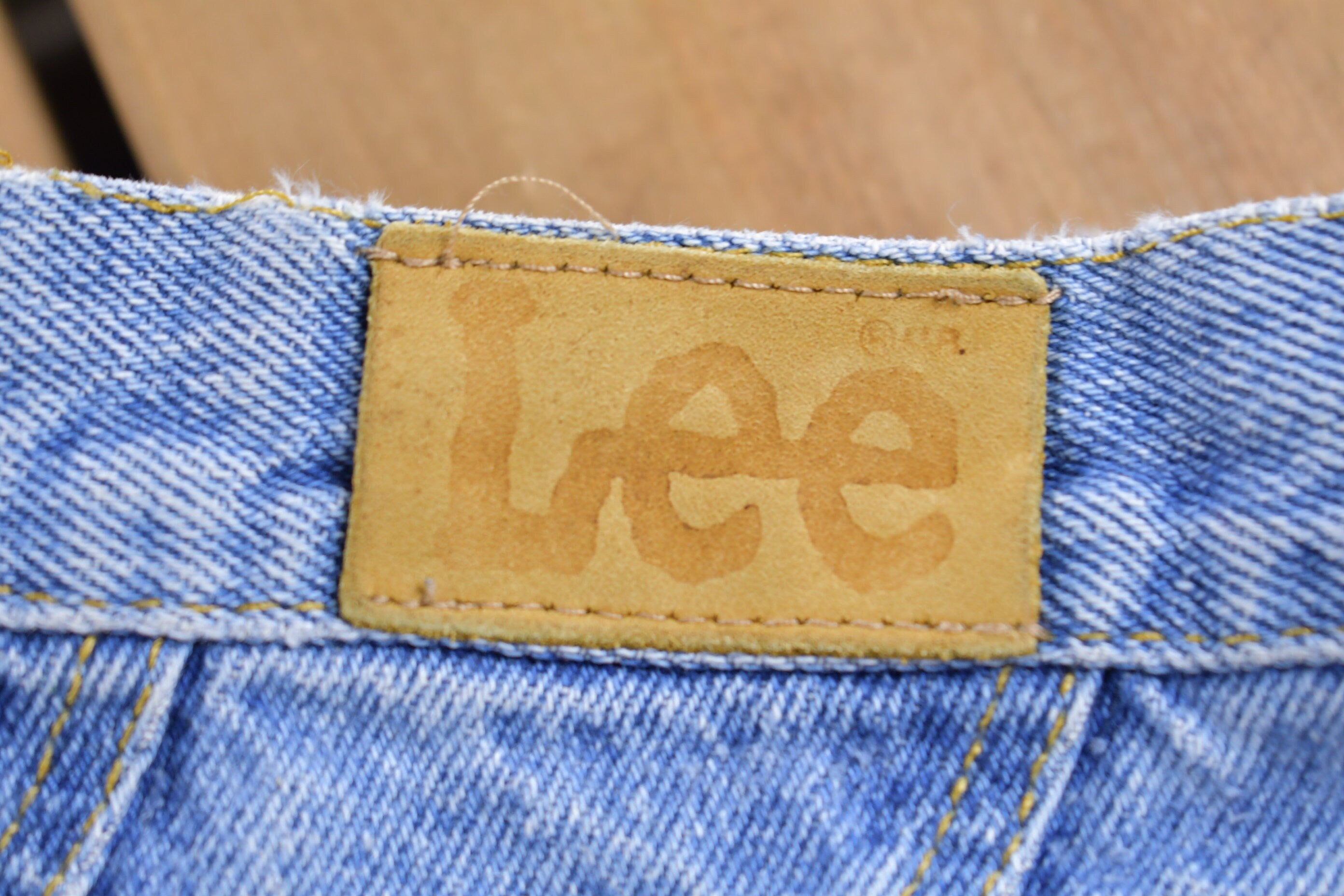 Vintage 1990s LEE Blue Jeans Size 31 x 27