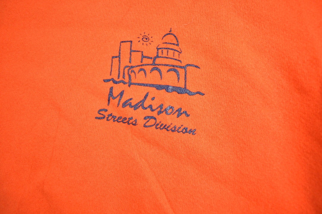 Vintage 1990s Madison Wisconsin Streets Division Souvenir Crewneck Sweatshirt Made In USA