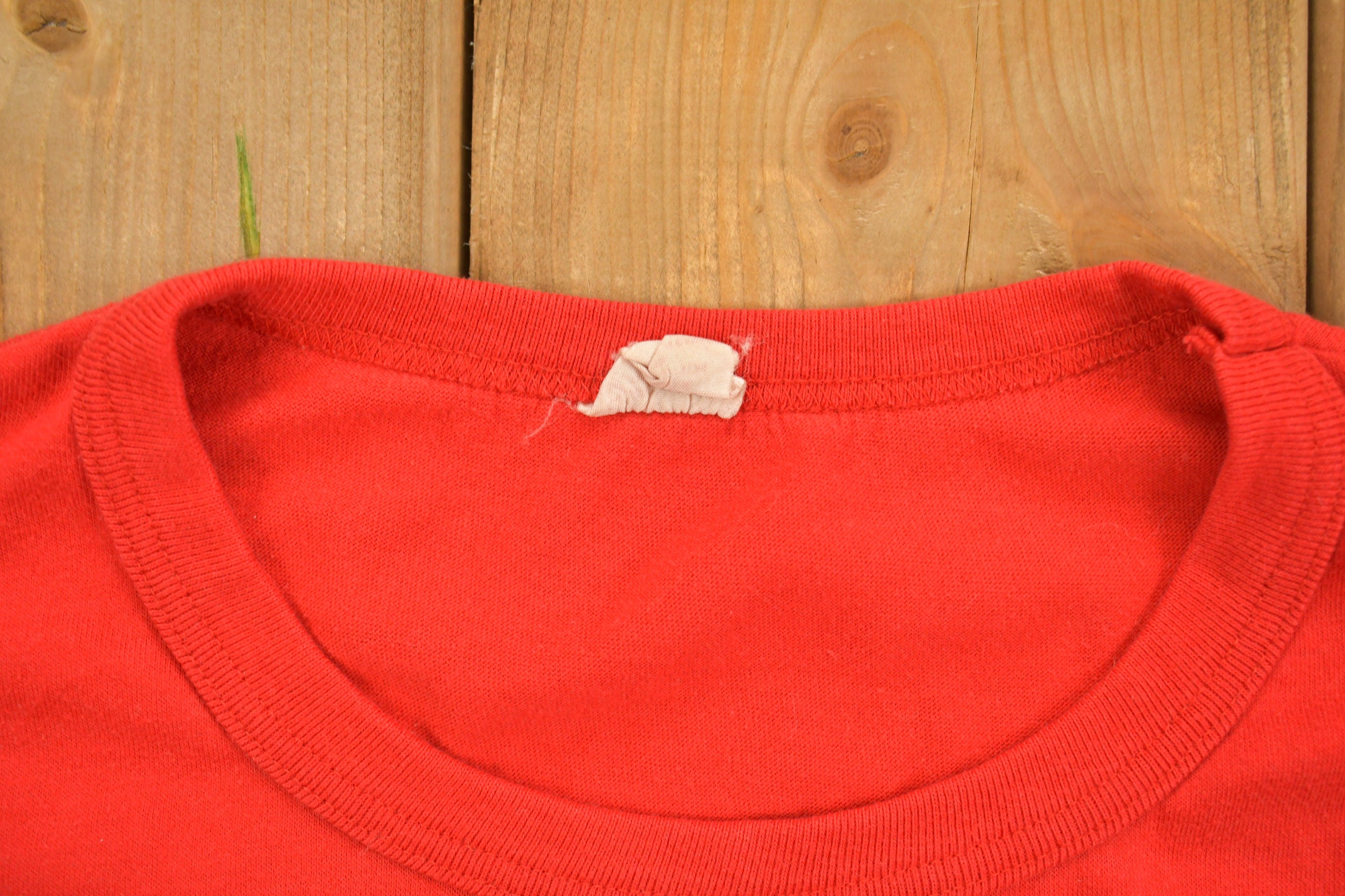Vintage 1990s Kitchener Waterloo Bilingual School Graphic T-Shirt