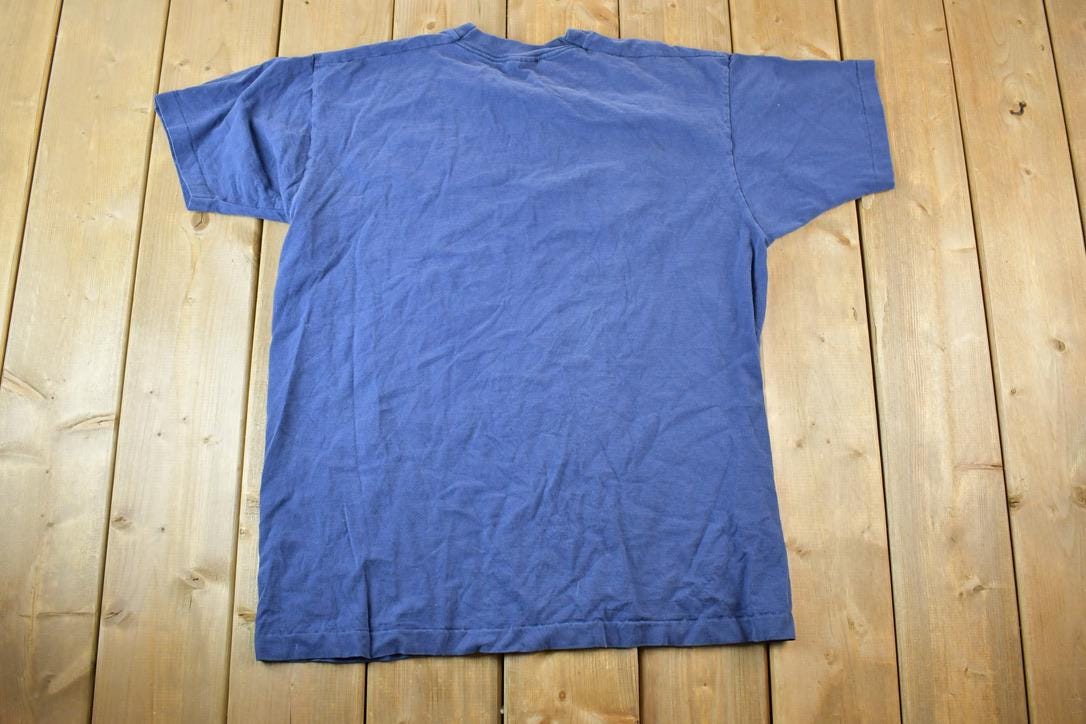 Vintage 1990s Orillia Canada Souvenir Single Stitch Graphic Print T-Shirt Made In Canada