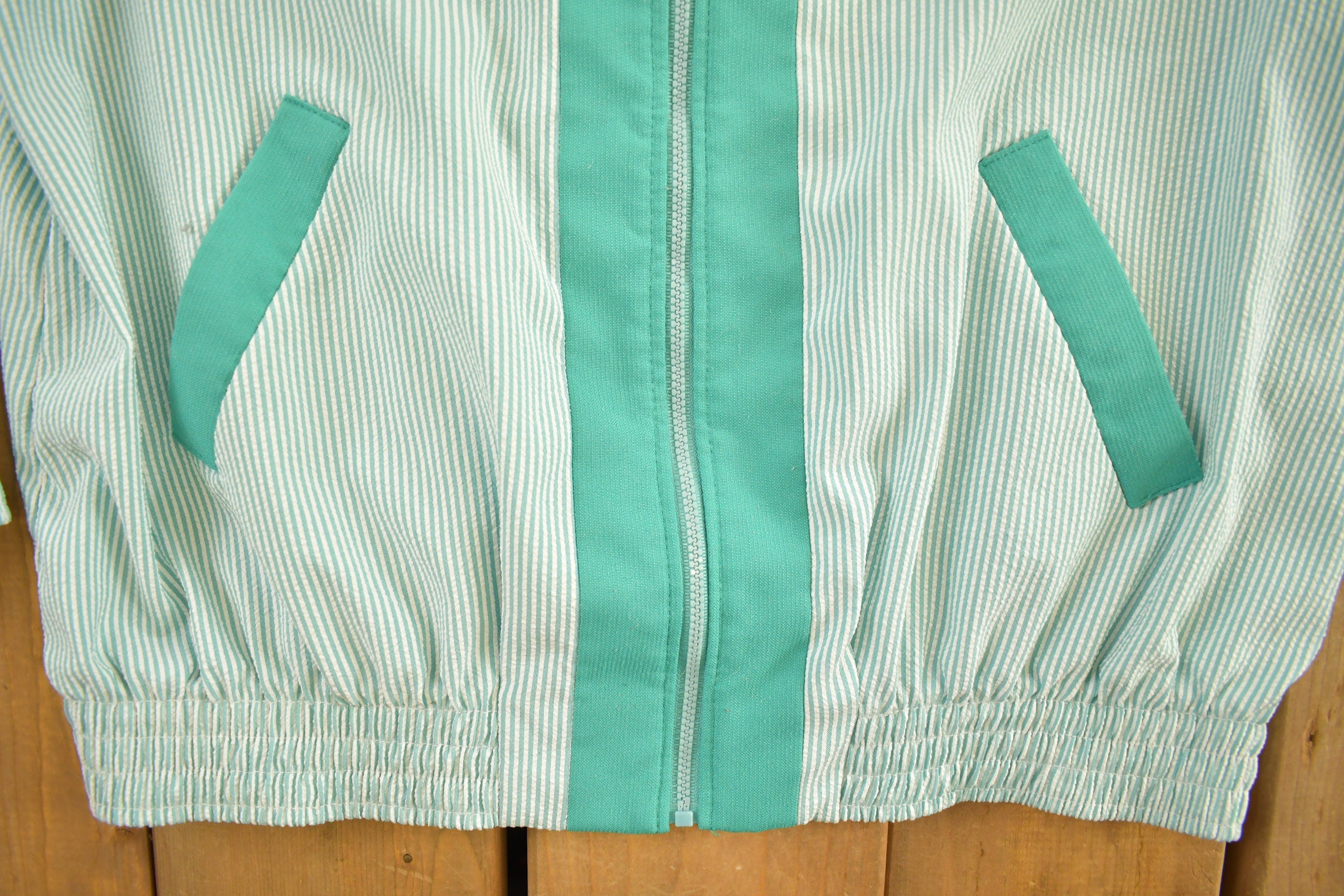 Vintage 1980s Alfred Dunner Pin Stripe Full Zip Windbreaker
