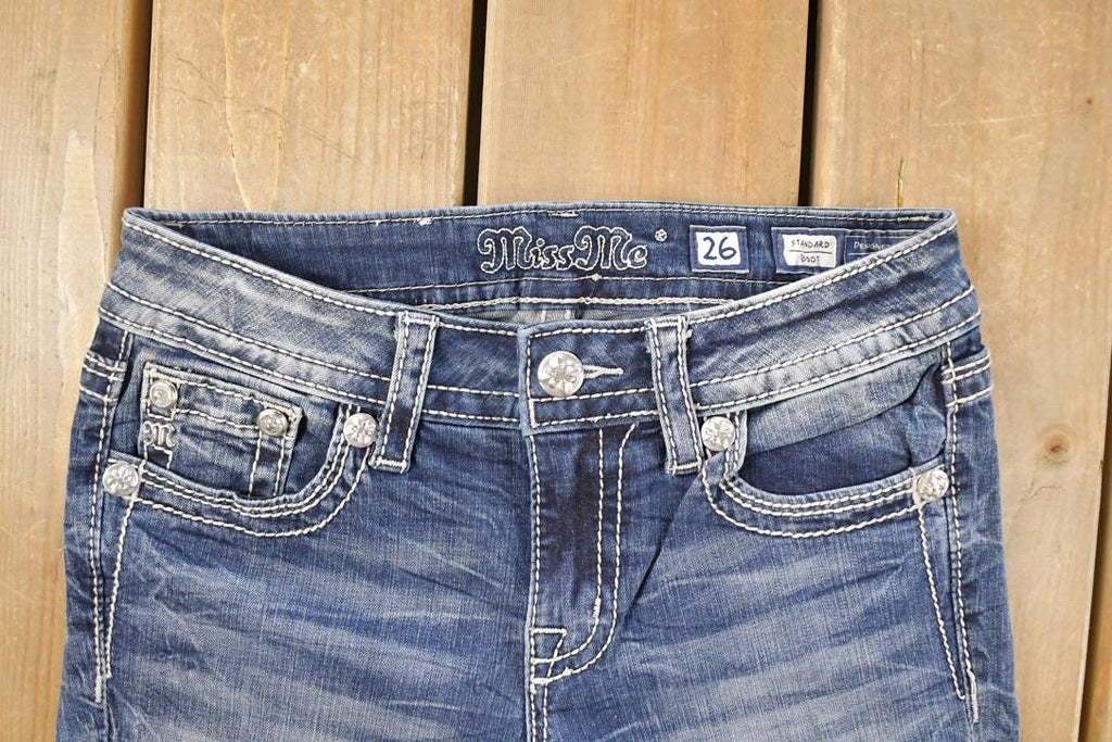 Vintage Deadstock Y2K Miss Me Bedazzled Low Rise Jeans Women's Size 26x27