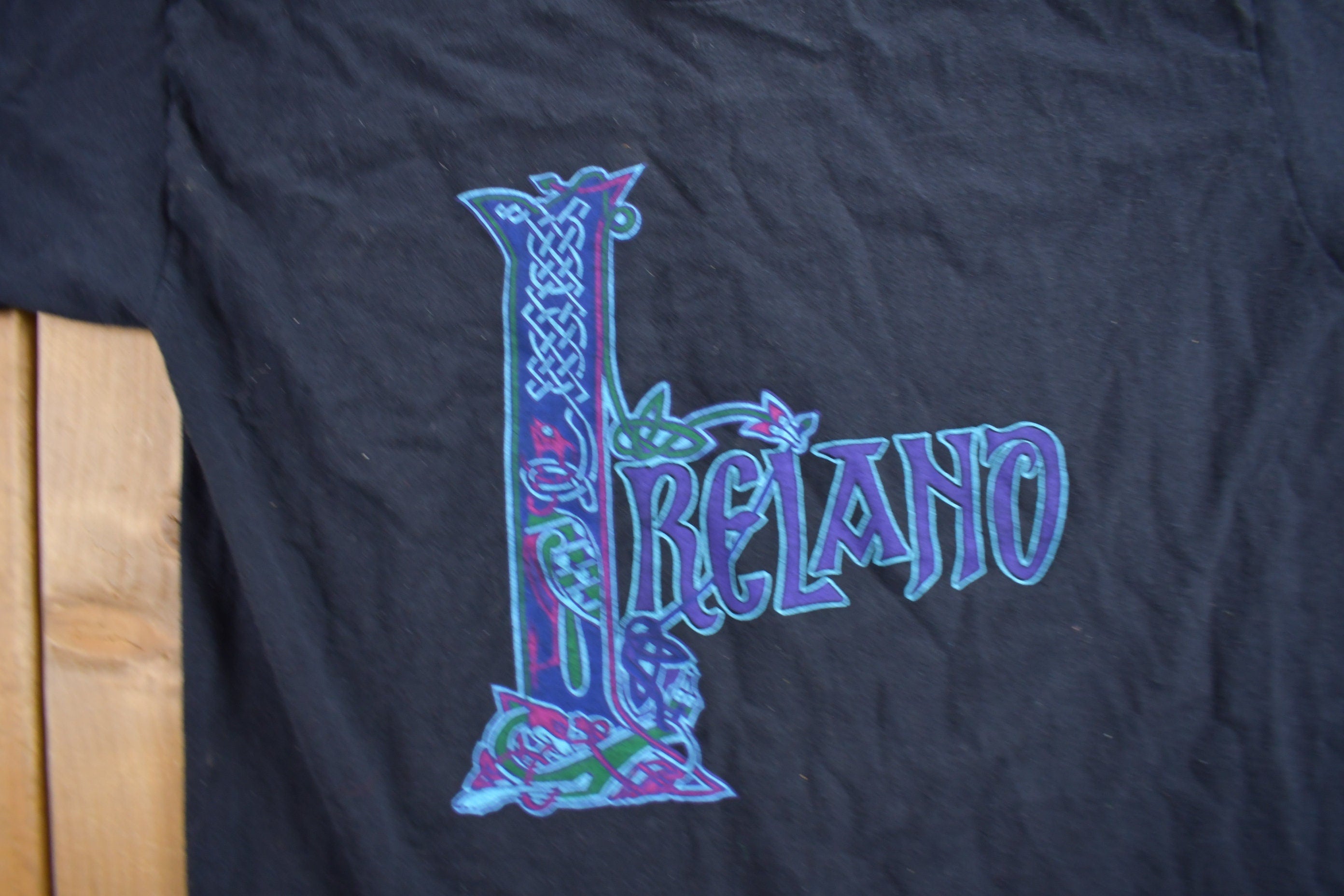 Vintage 1990s Ireland Graphic T-Shirt