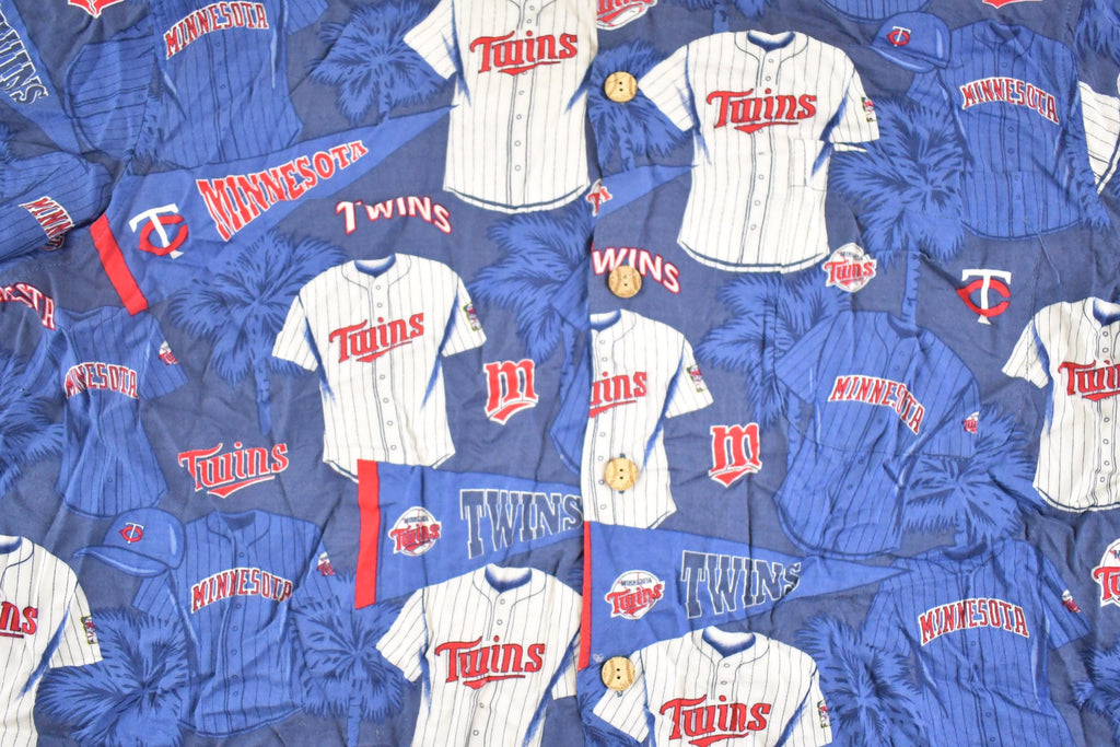 Vintage 1990s Minnesota Twins MLB Button Up Shirt Men's XL / MLB Baseball Graphic / Single Stitch Tee / 90s Sportswear / Fan Apparel