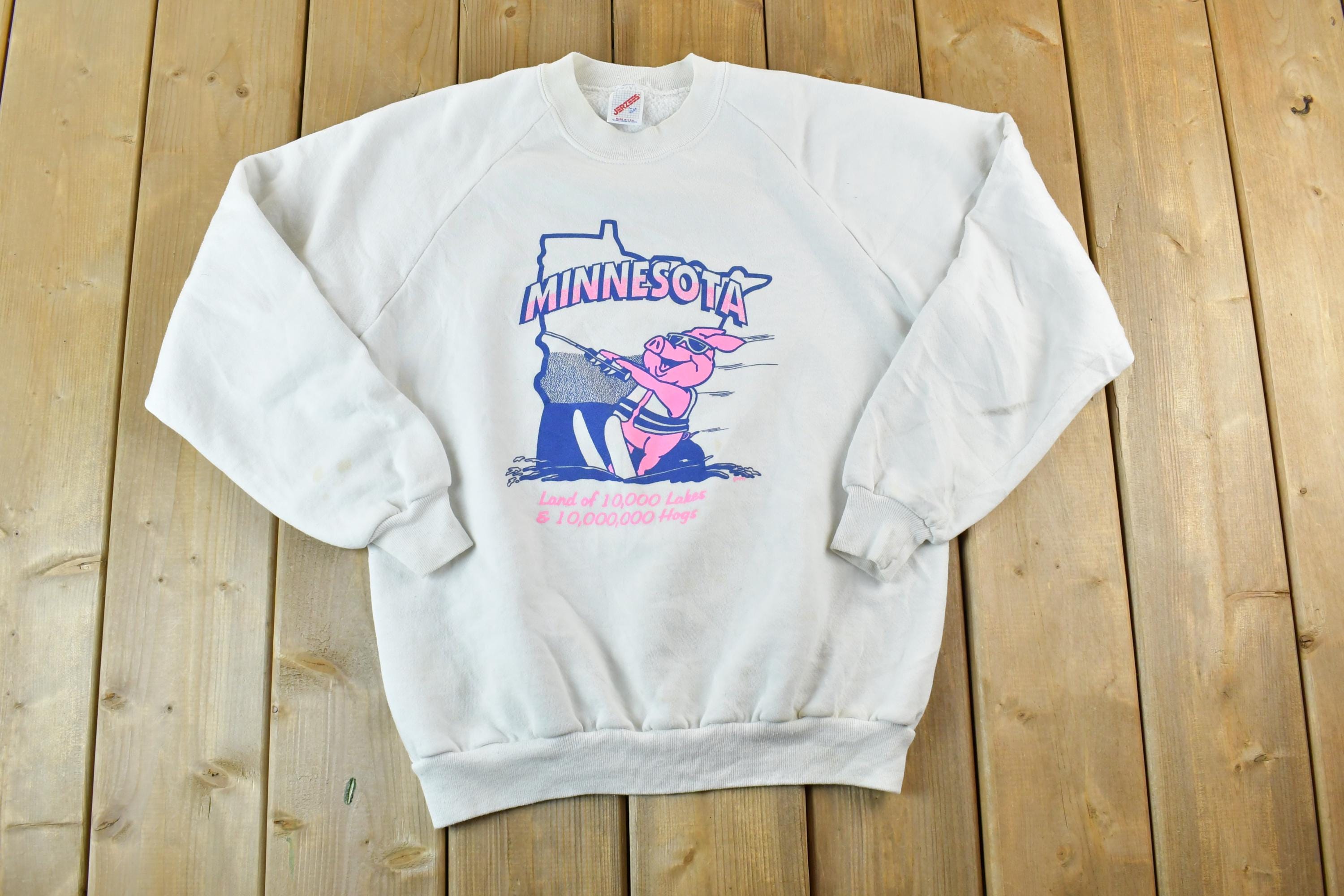 Vintage 1990s Minnesota Ski Pig 1000 Lakes Souvenir Crewneck Sweatshirt