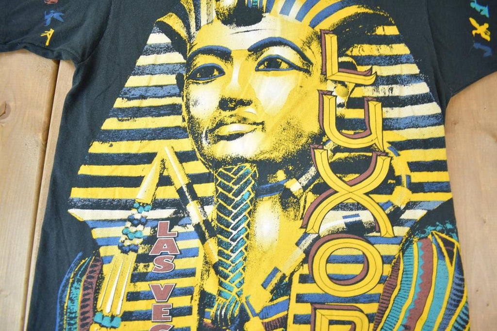 Vintage 1990s Luxor Las Vegas King TUT Souvenir Sing Stitch Travel T-Shirt Made In USA