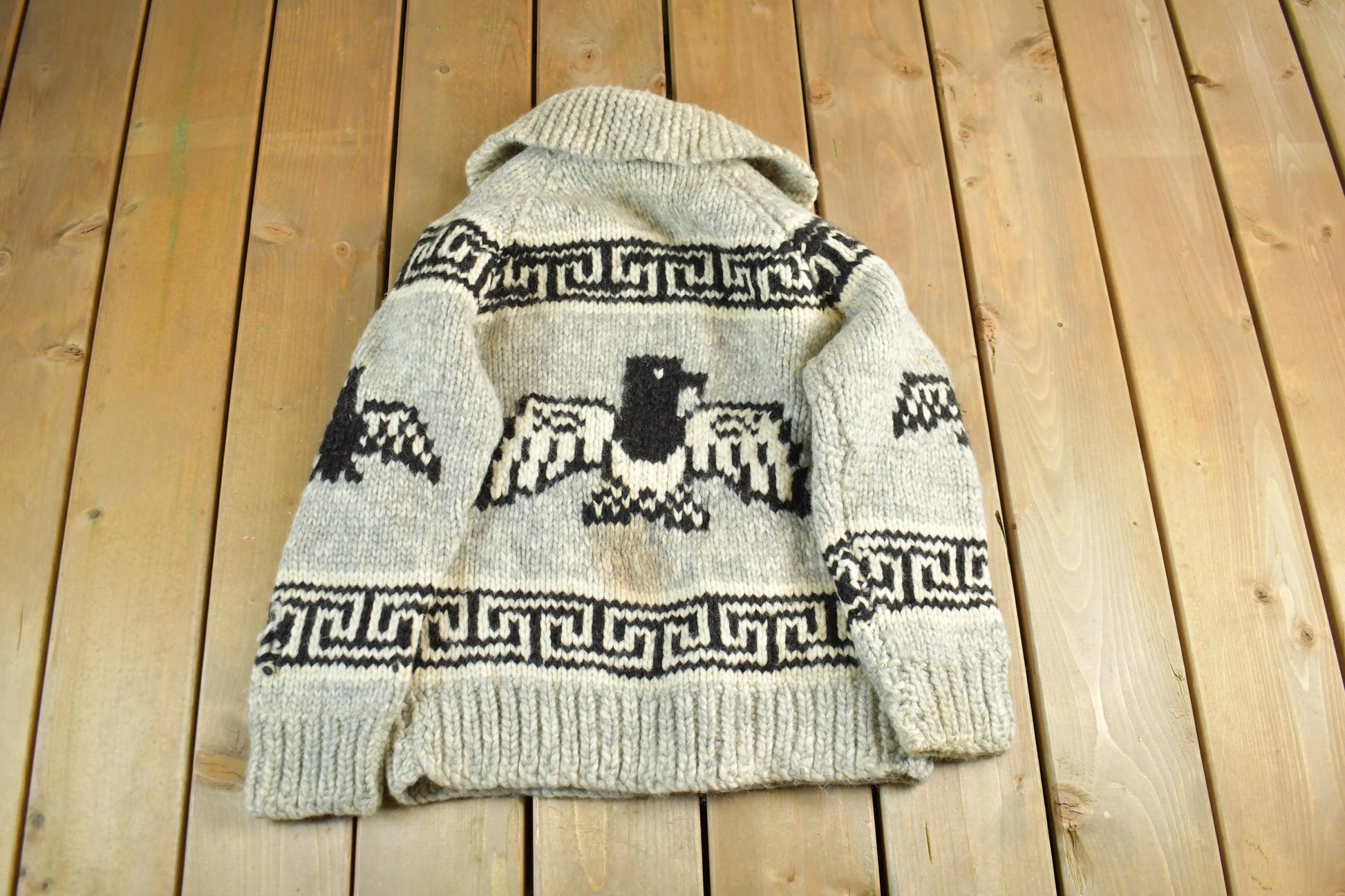 Vintage 1960s 1970s Hand-Knit Eagle Theme Cowichan Sweater Adult Small