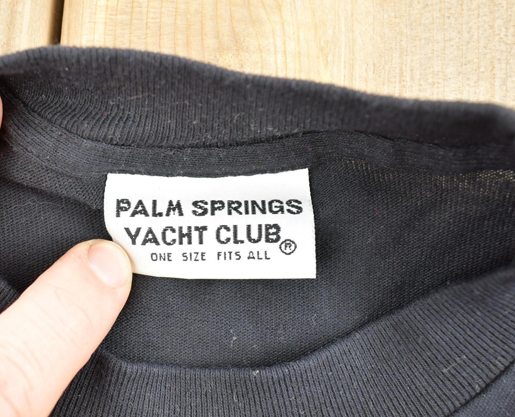 Vintage 1990s Palm Springs Yacht Club Flower Design Graphic T-Shirt