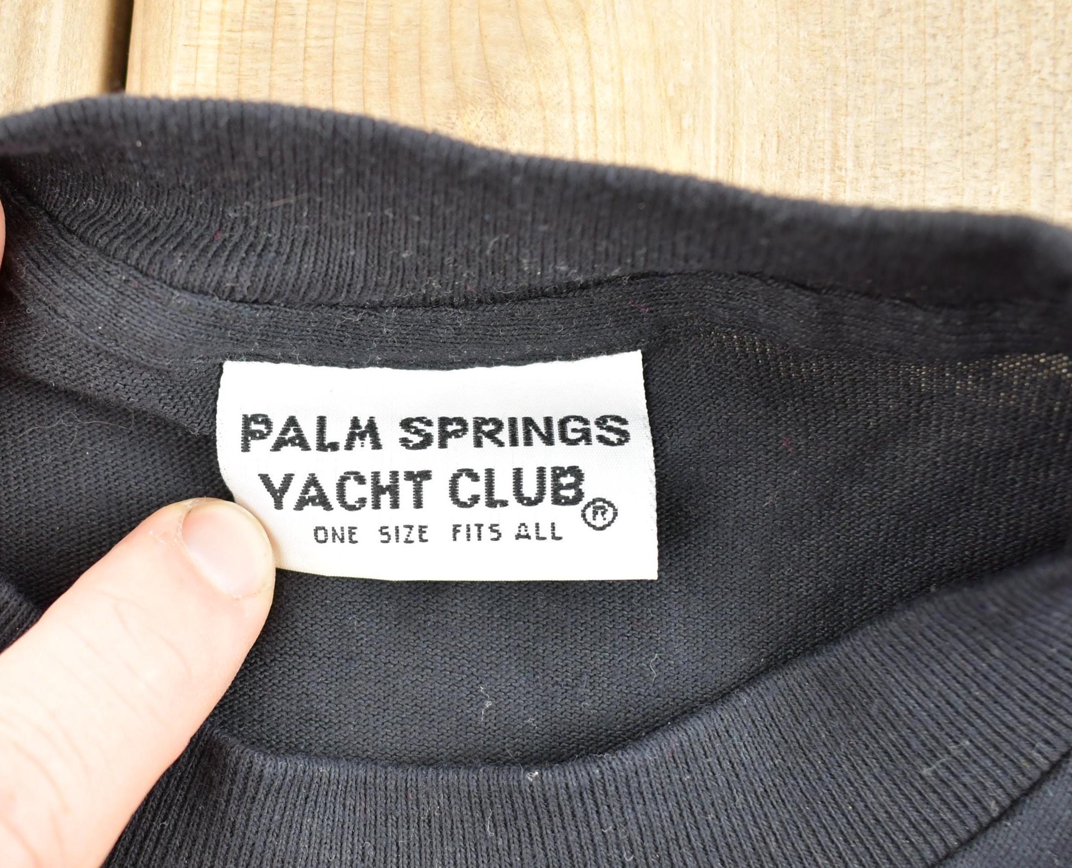 Vintage 1990s Palm Springs Yacht Club Flower Design Graphic T-Shirt