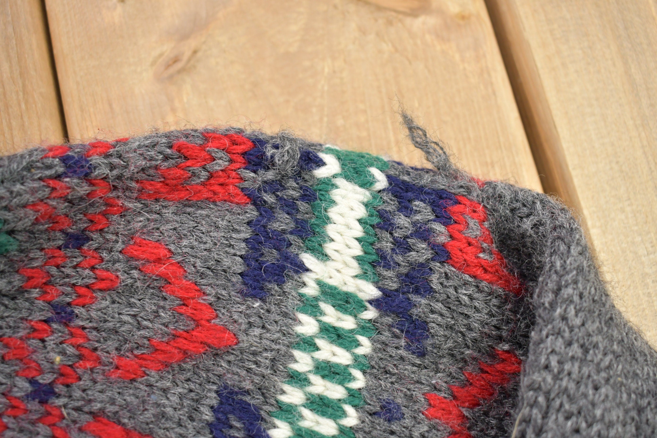Vintage 1990s Allen Solly 100% Wool Knit Sweater