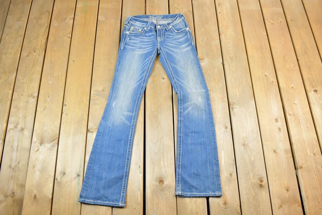 Vintage Y2K Miss Me Bedazzled Low Rise Jeans Size 26x31