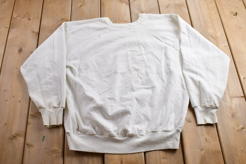 Vintage 1990s Yukon Territory Dog Sled Theme Crewneck Sweatshirt