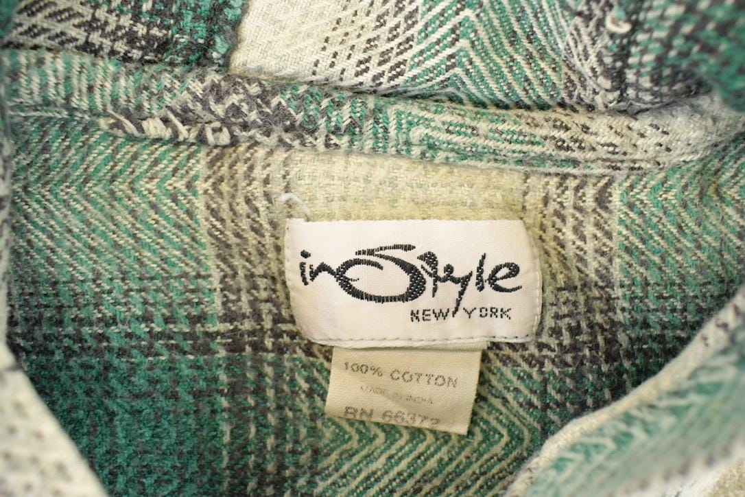 Vintage 1990s In Style New York Plaid Button Up Hoodie Men's M
