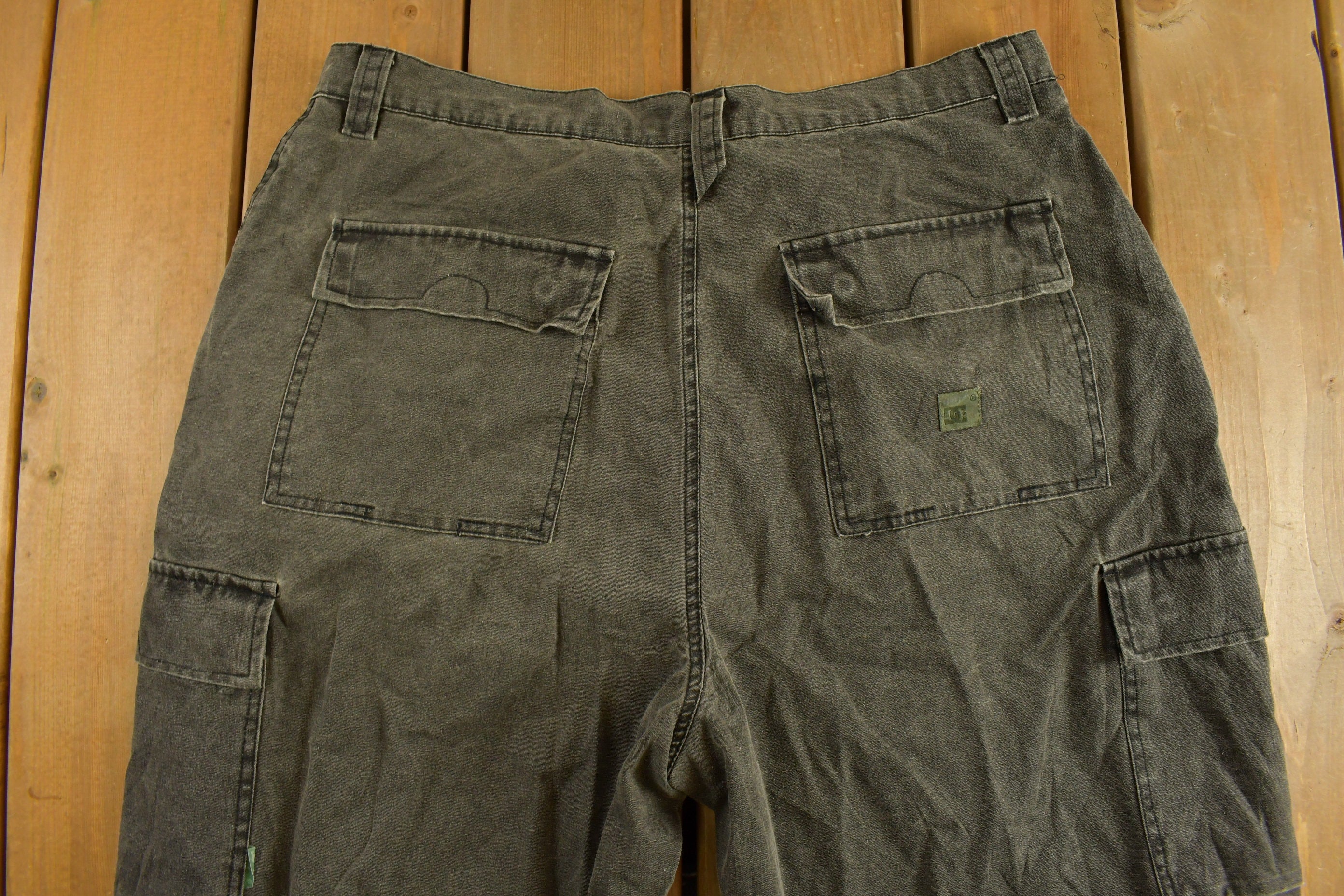 Vintage DC Simple Cargo Pants Size 38 x 28