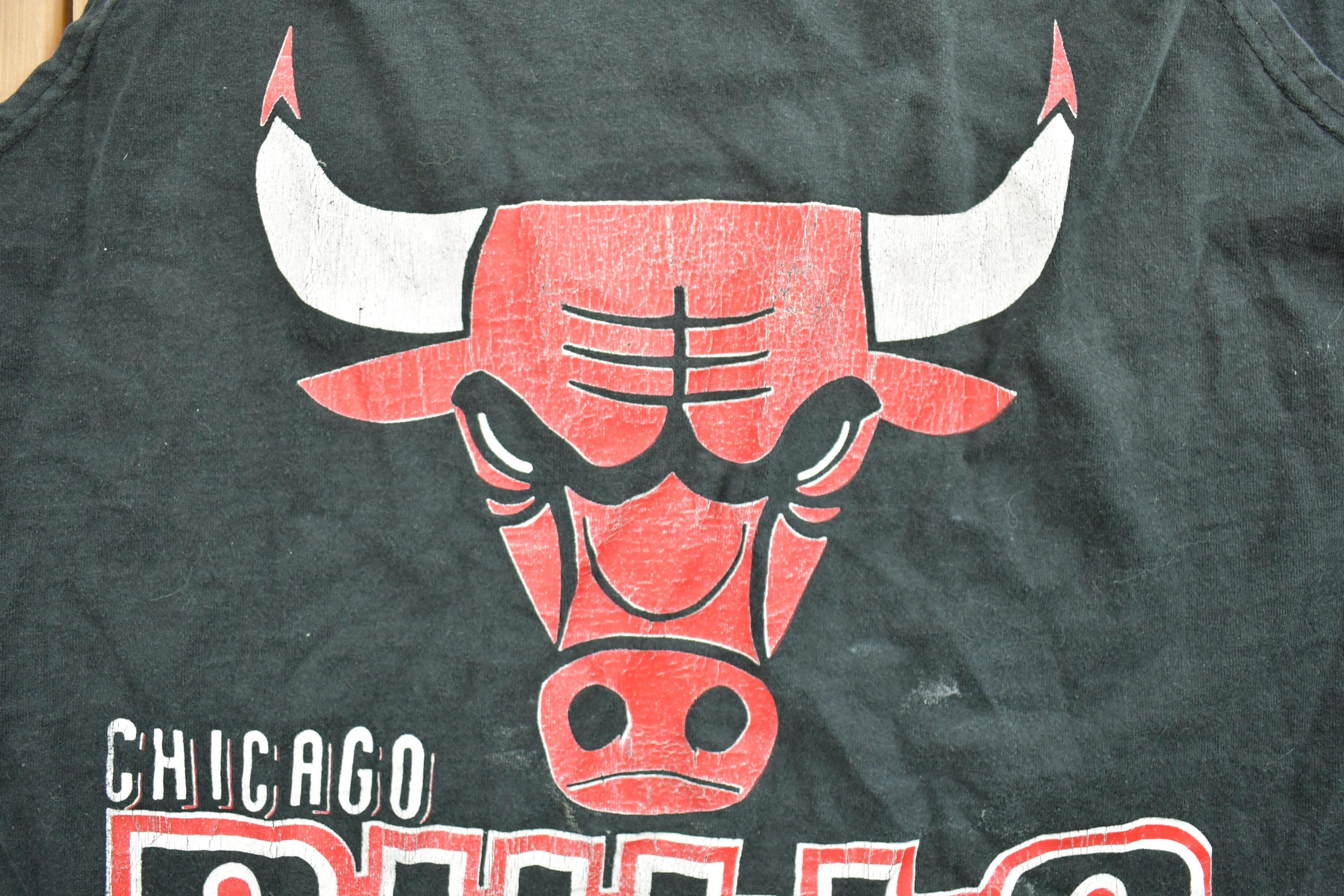Vintage 1990s Chicago Bulls Basketball Graphic Tank Top