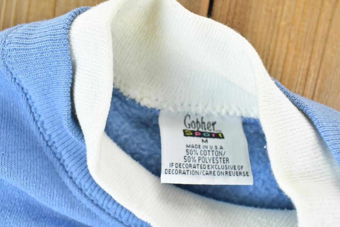 Vintage 1990s Gopher Sport Robin Bird Outdoorsman Double Collar Crewneck Sweatshirt
